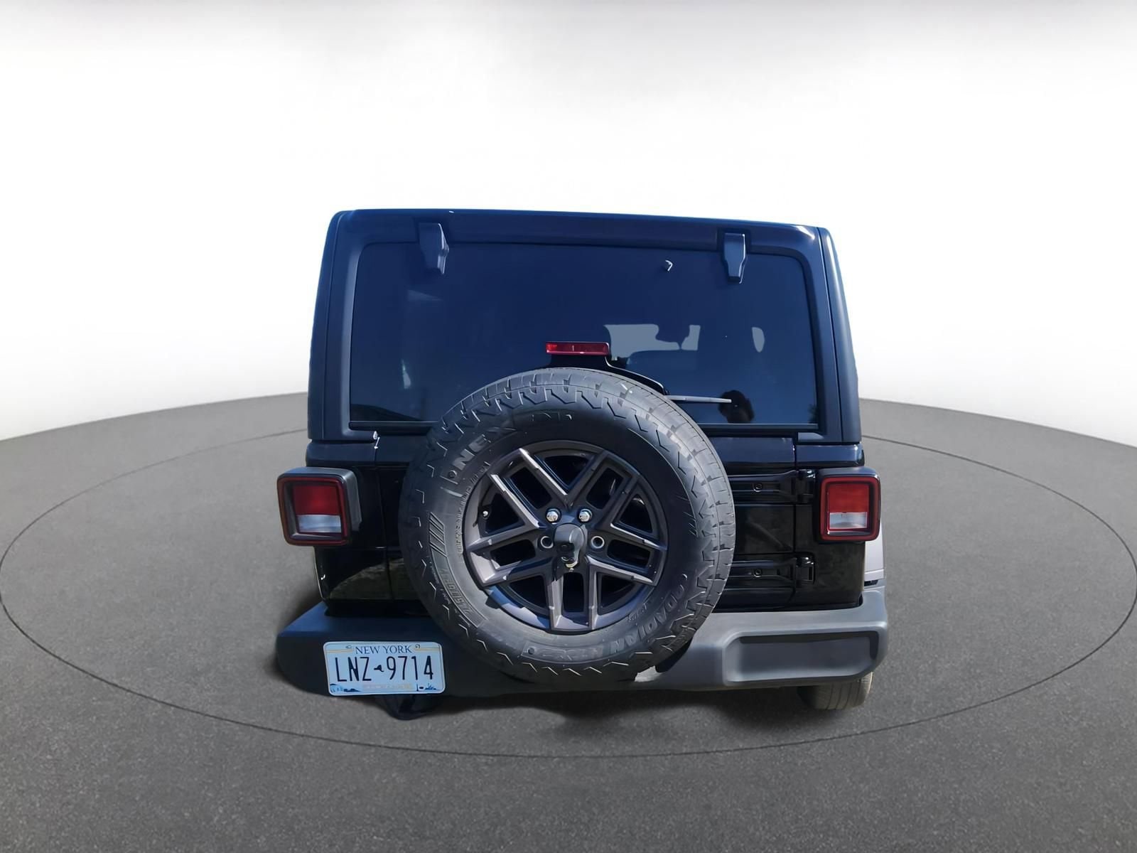 Thumbnail: 2025 Jeep Wrangler - 6