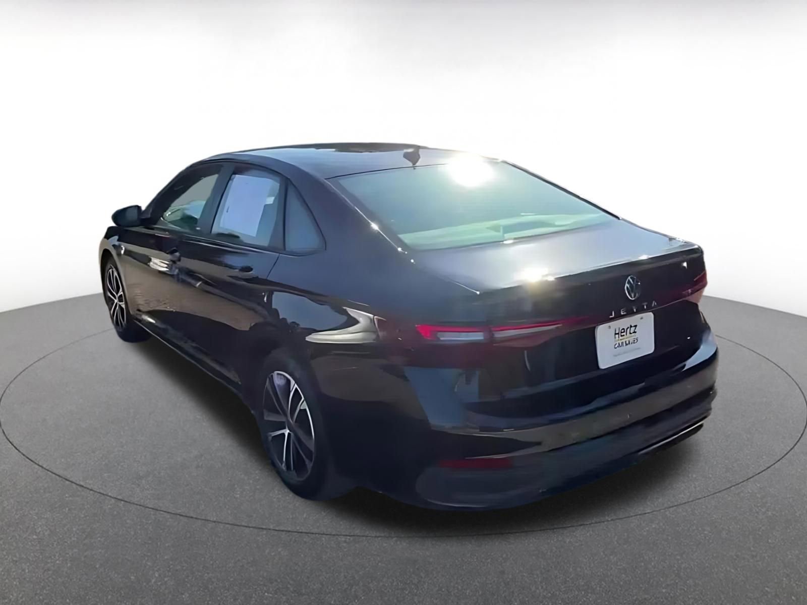 Thumbnail: 2025 Volkswagen Jetta - 11