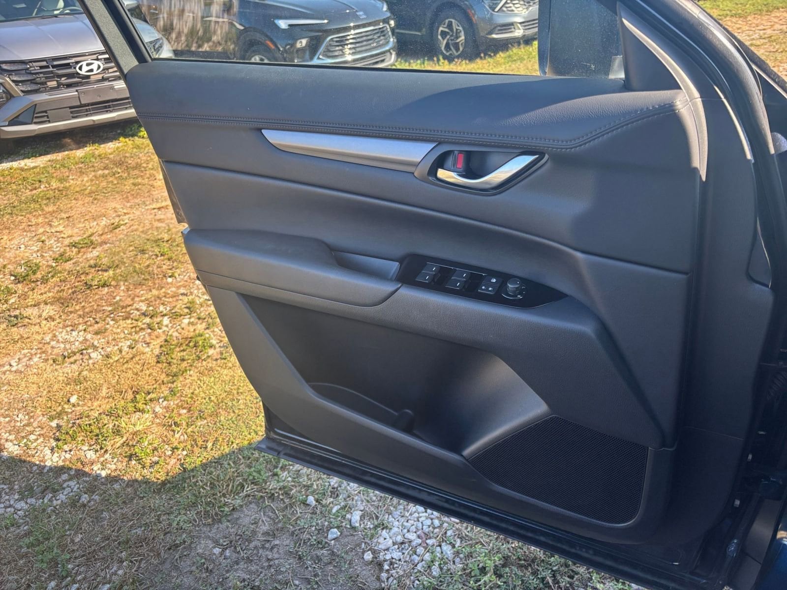 Thumbnail: 2025 Mazda CX-5 - 20