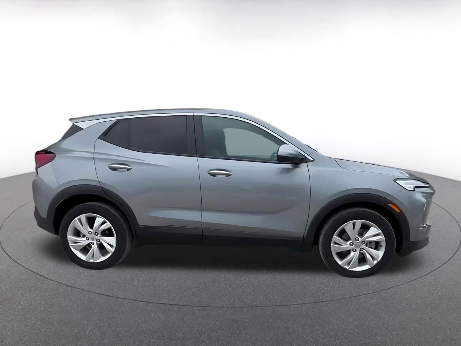 Thumbnail: 2025 Buick Encore GX - 16