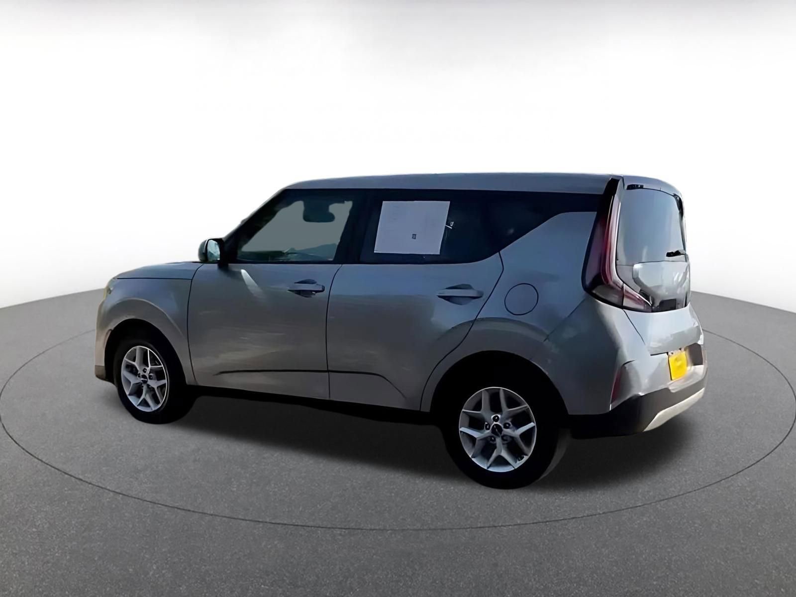 Thumbnail: 2025 Kia Soul - 10