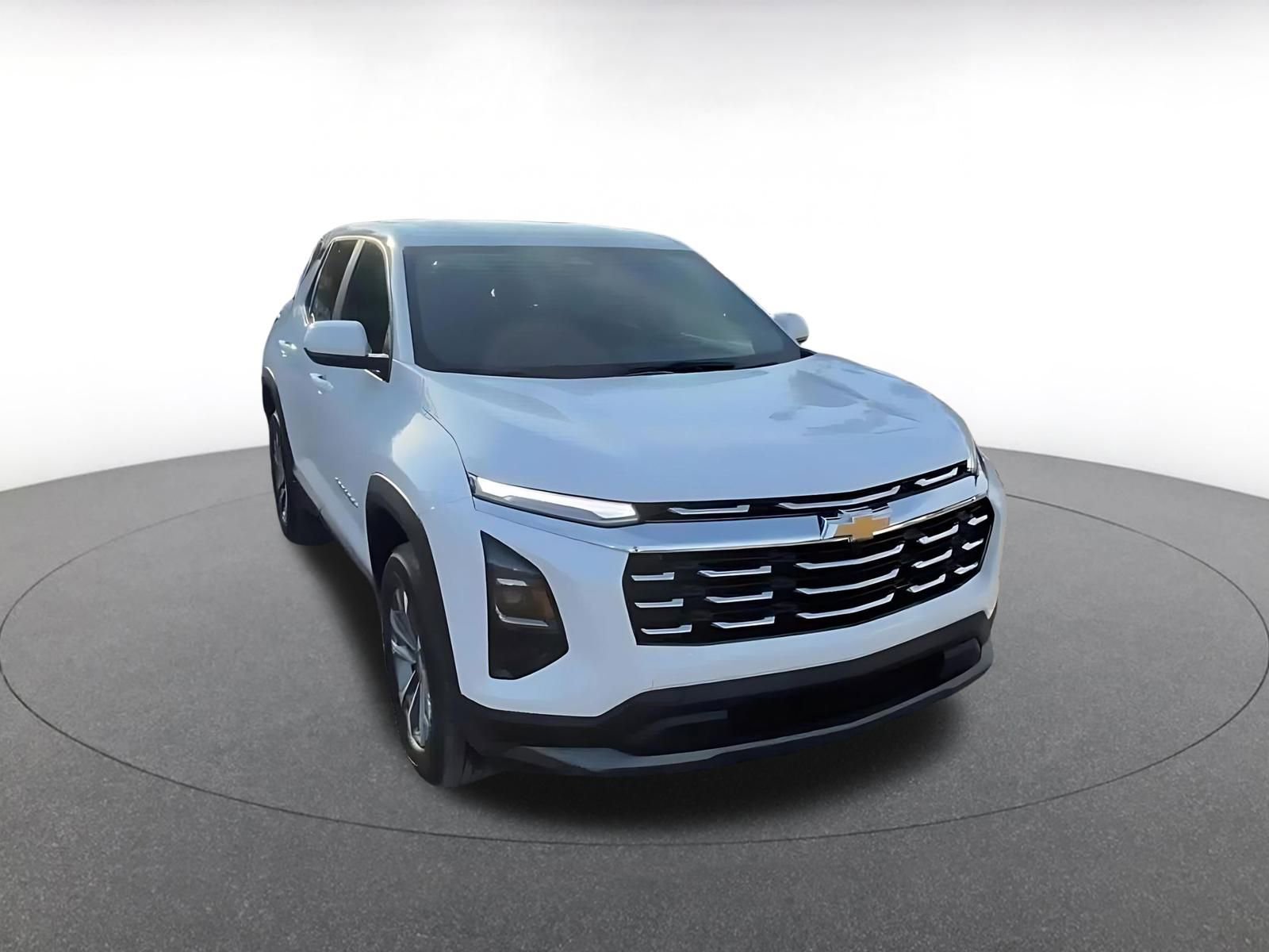 Thumbnail: 2025 Chevrolet Equinox - 3