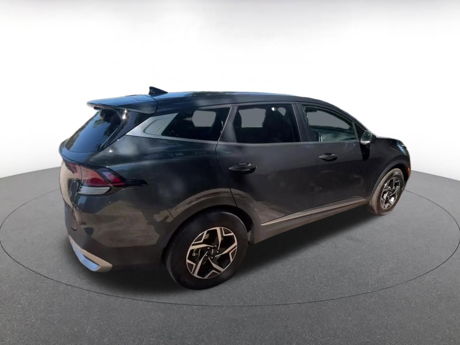 Thumbnail: 2025 Kia Sportage - 15