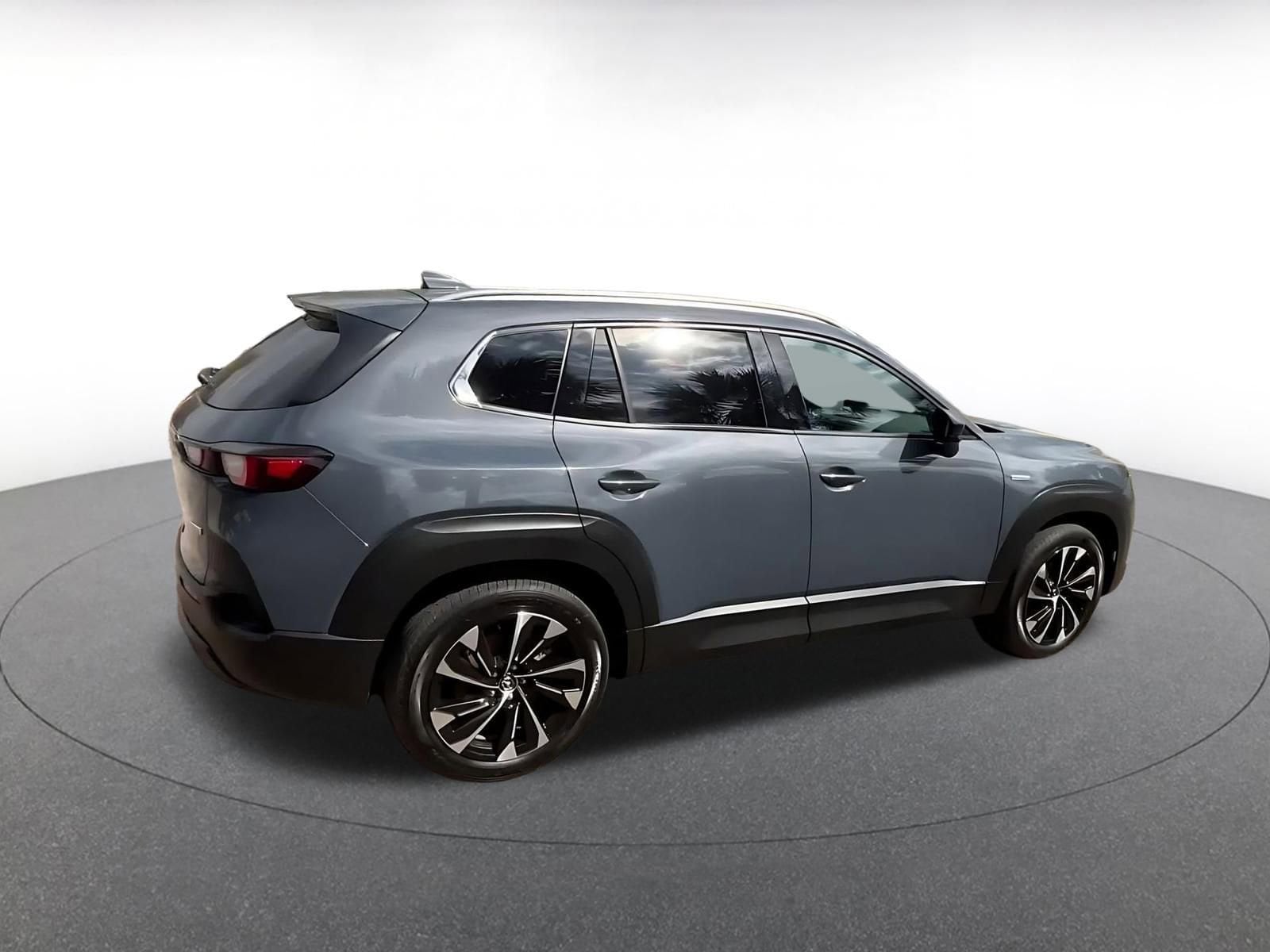 Thumbnail: 2025 Mazda CX-50 - 14