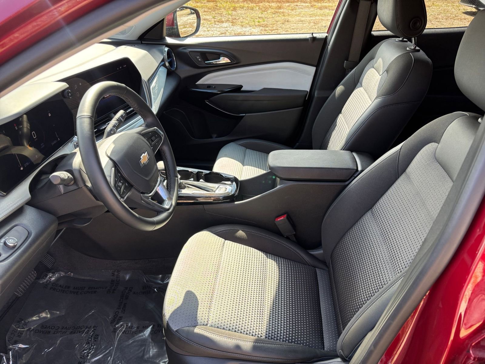 Thumbnail: 2025 Chevrolet Trax - 28