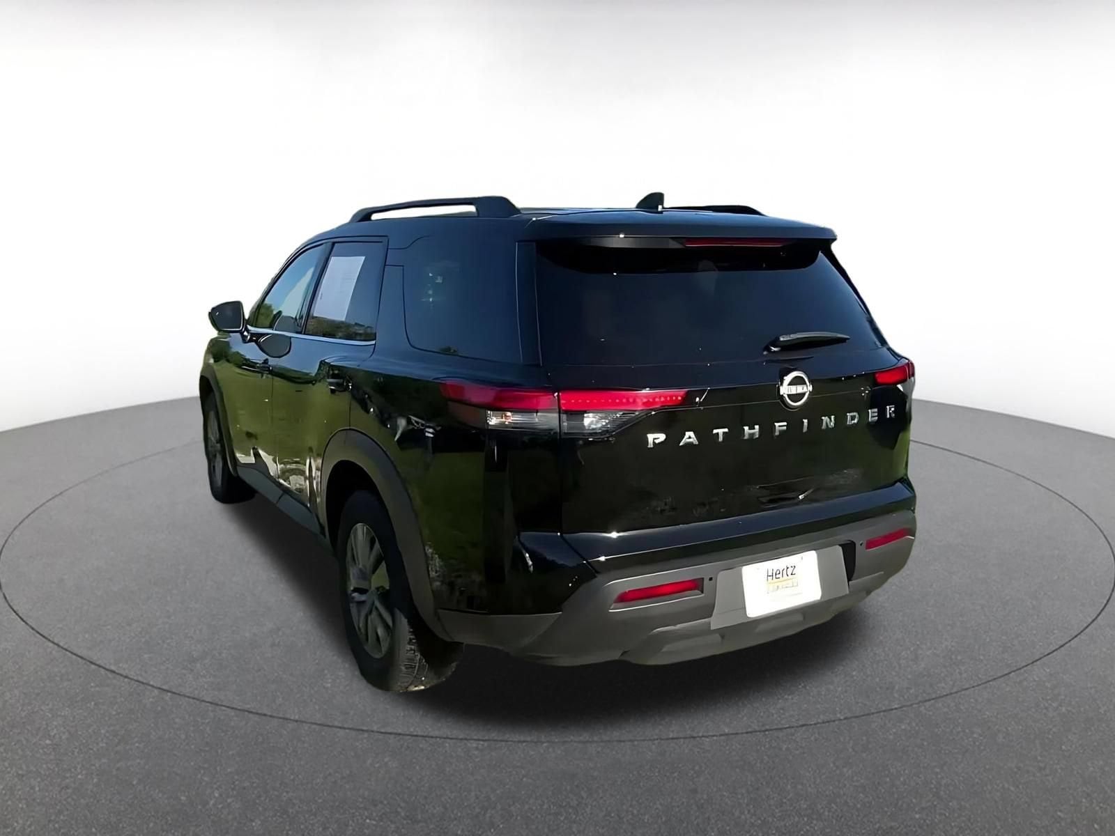 Thumbnail: 2025 Nissan Pathfinder - 11