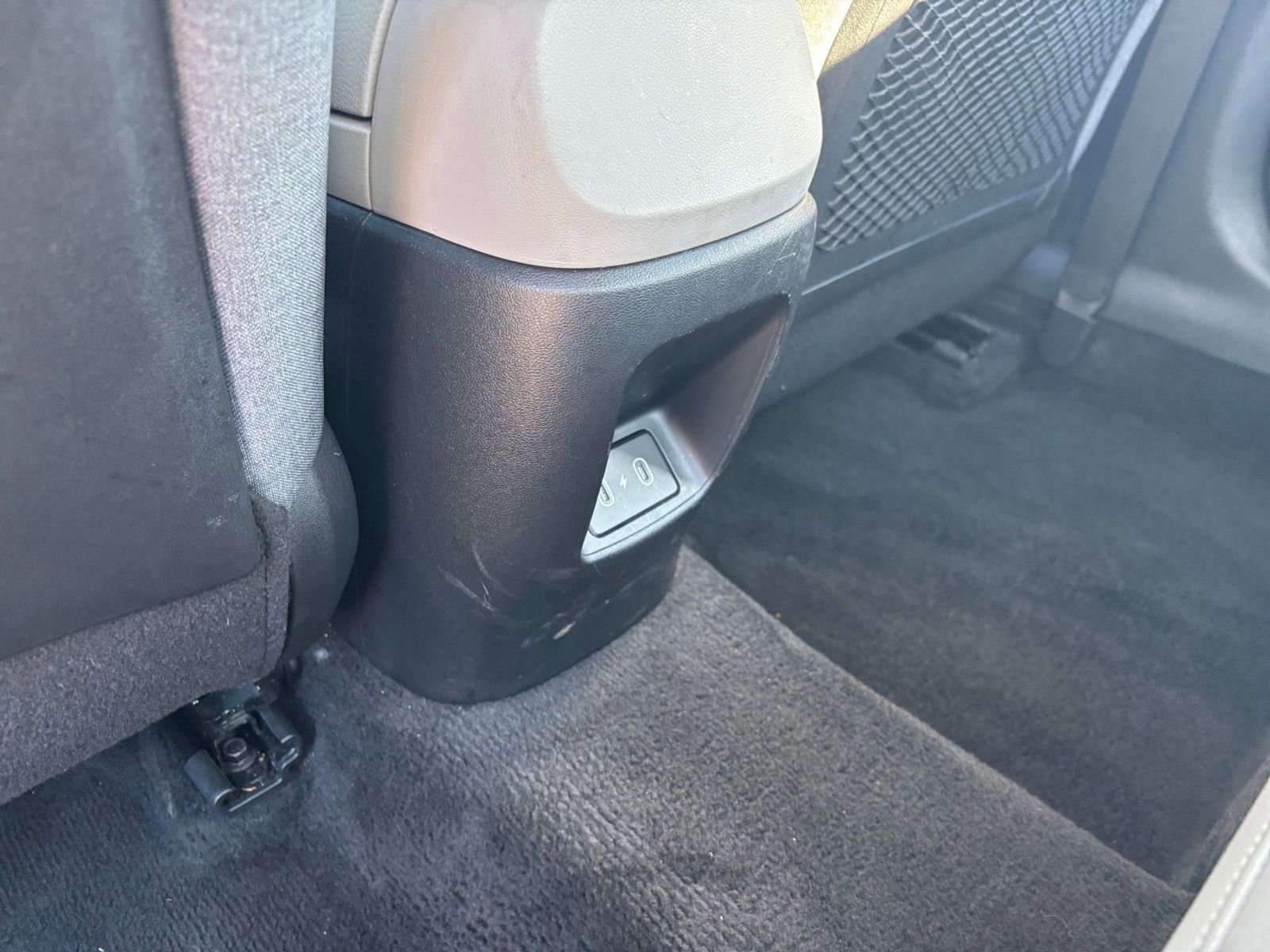 Thumbnail: 2025 Hyundai Elantra - 24