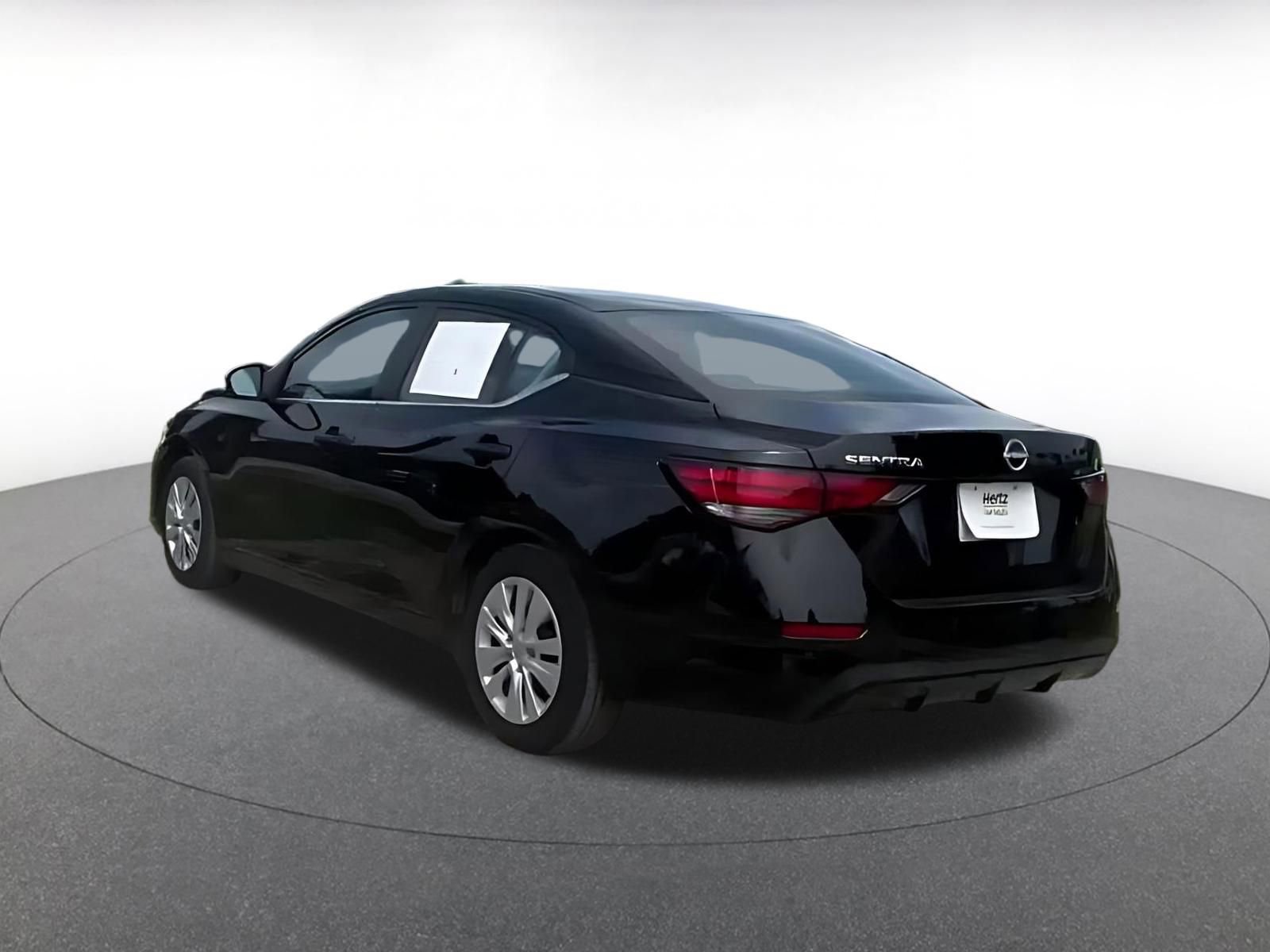 Thumbnail: 2025 Nissan Sentra - 11