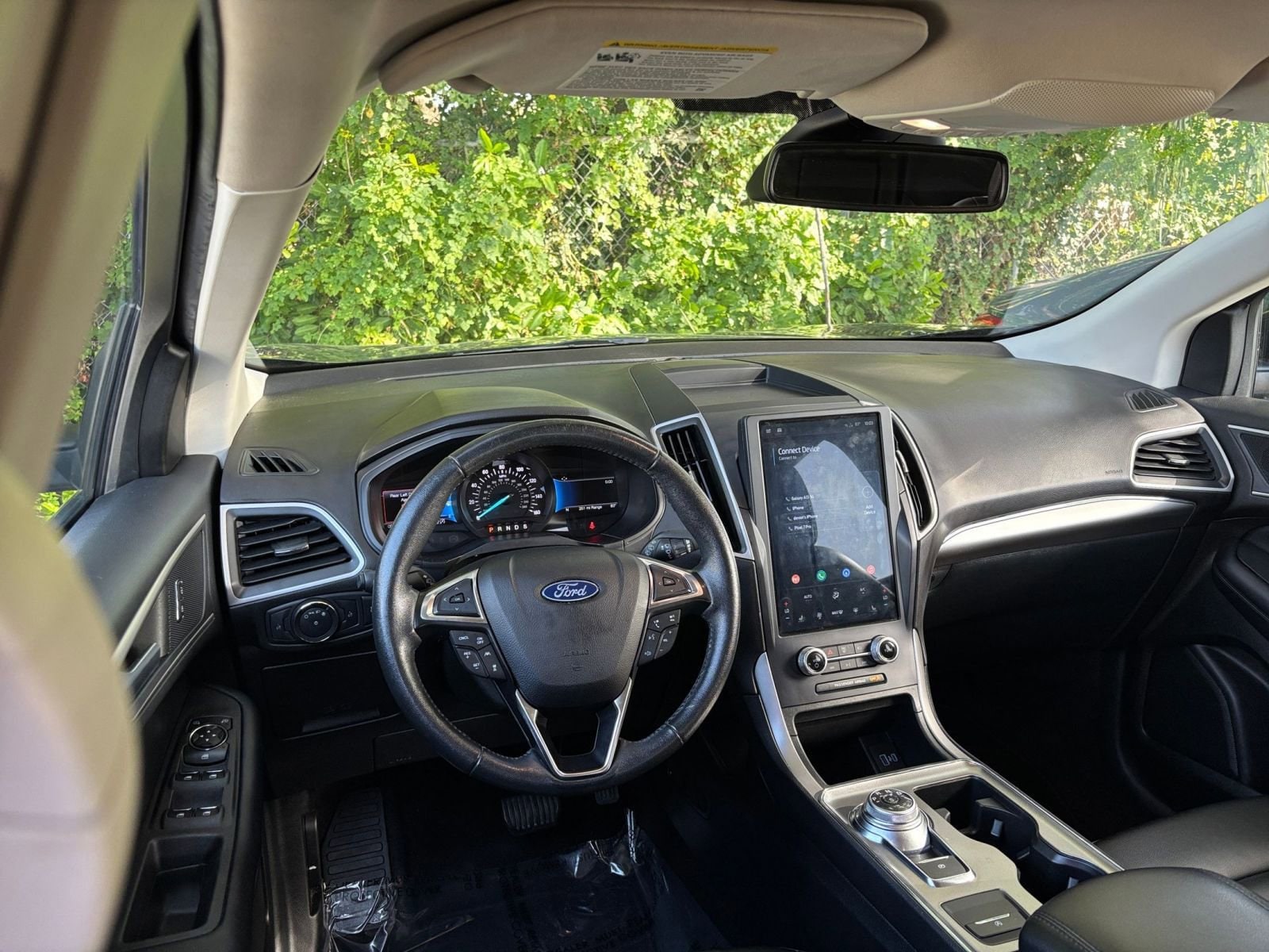 Thumbnail: 2022 Ford Edge - 33