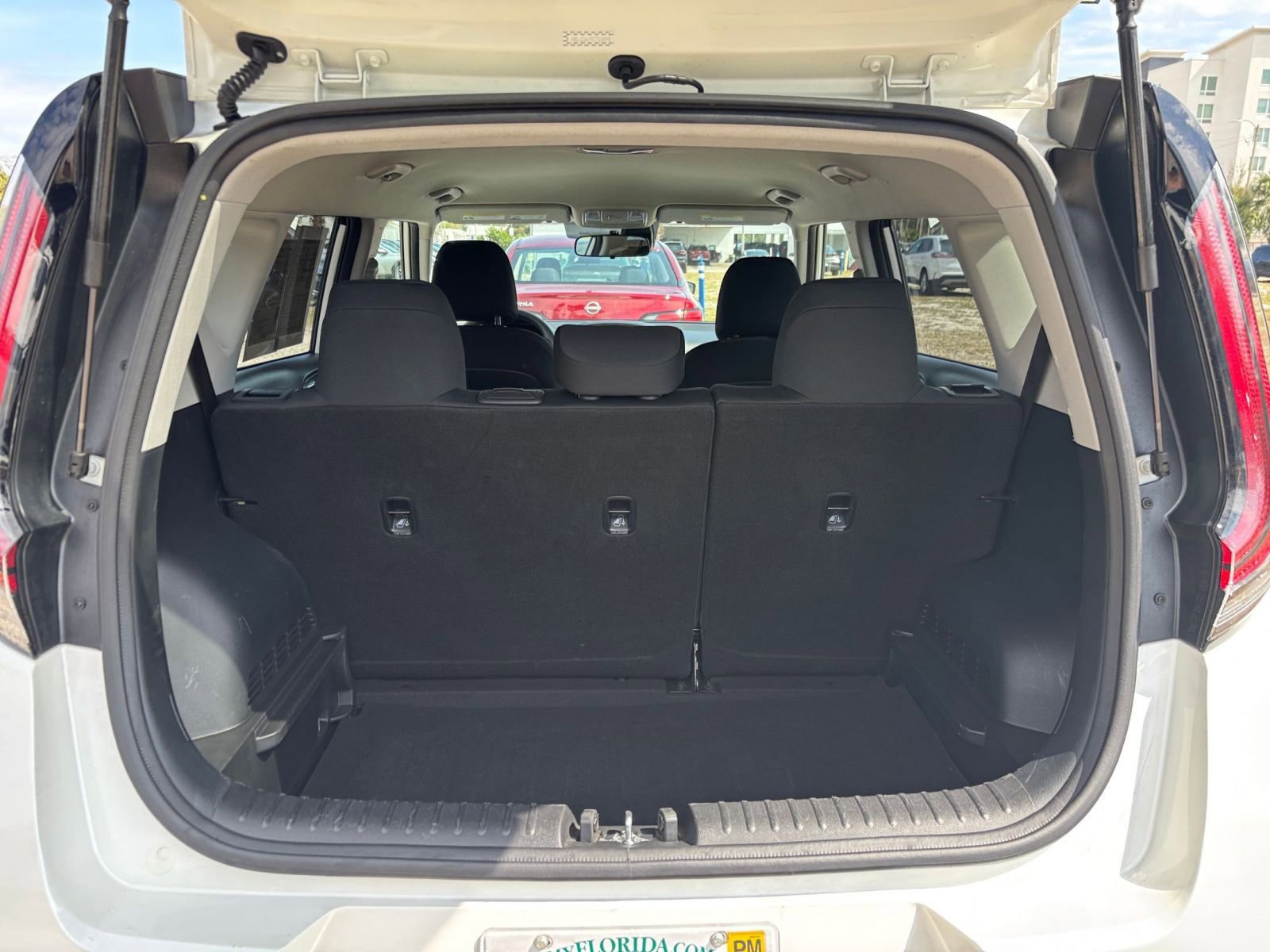 Thumbnail: 2025 Kia Soul - 31