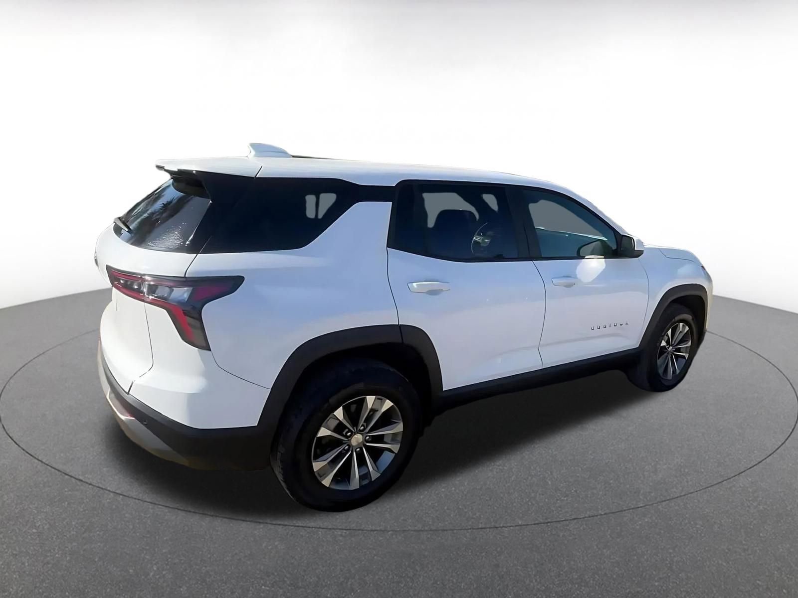 Thumbnail: 2025 Chevrolet Equinox - 15