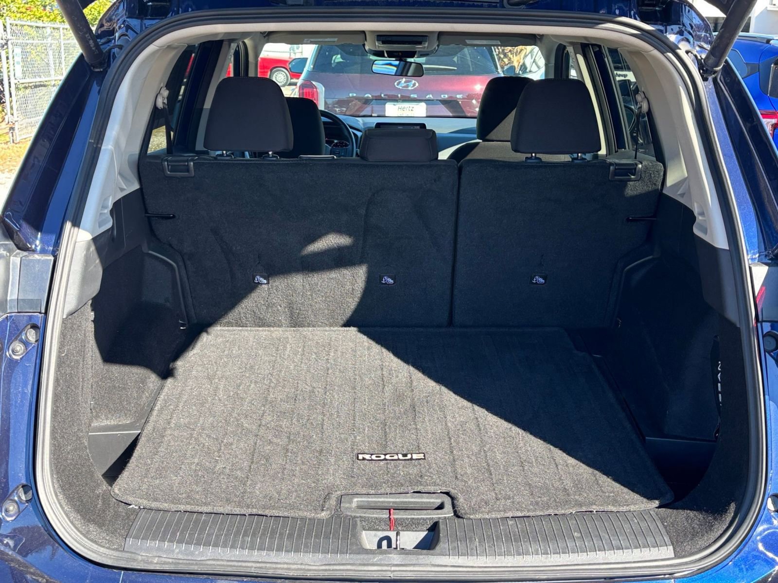 Thumbnail: 2025 Nissan Rogue - 33