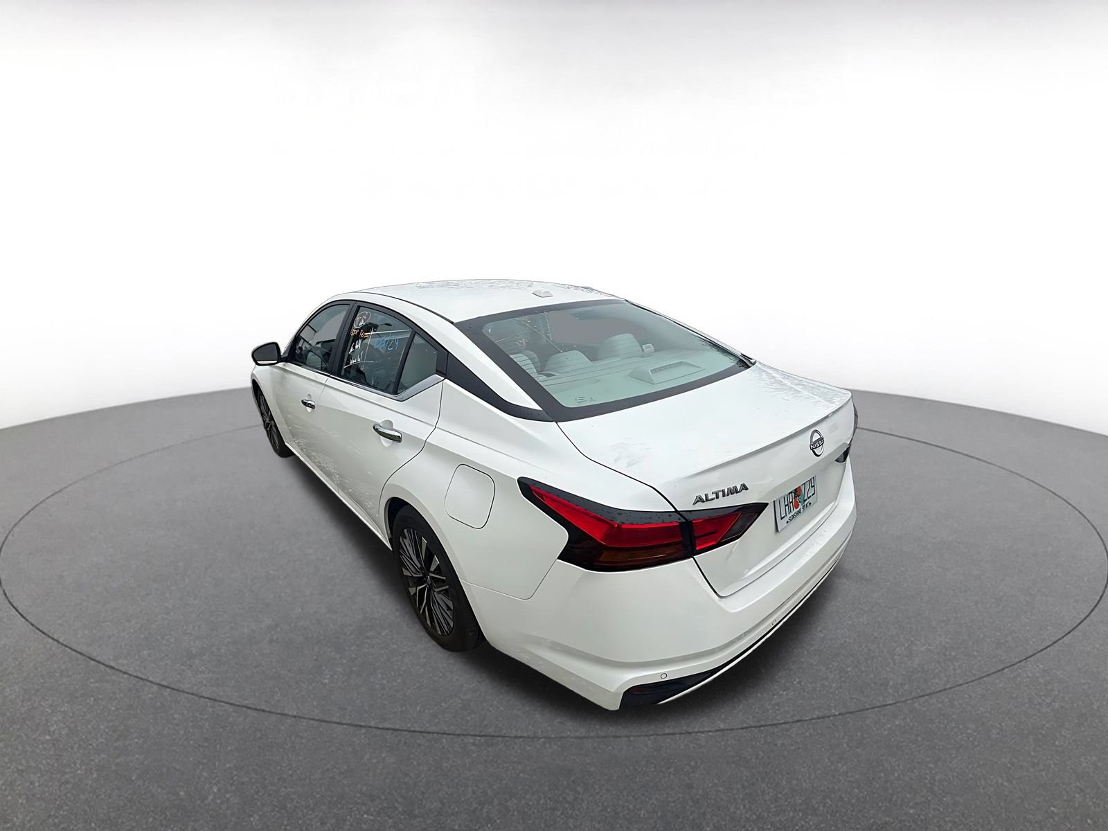 Thumbnail: 2025 Nissan Altima - 8