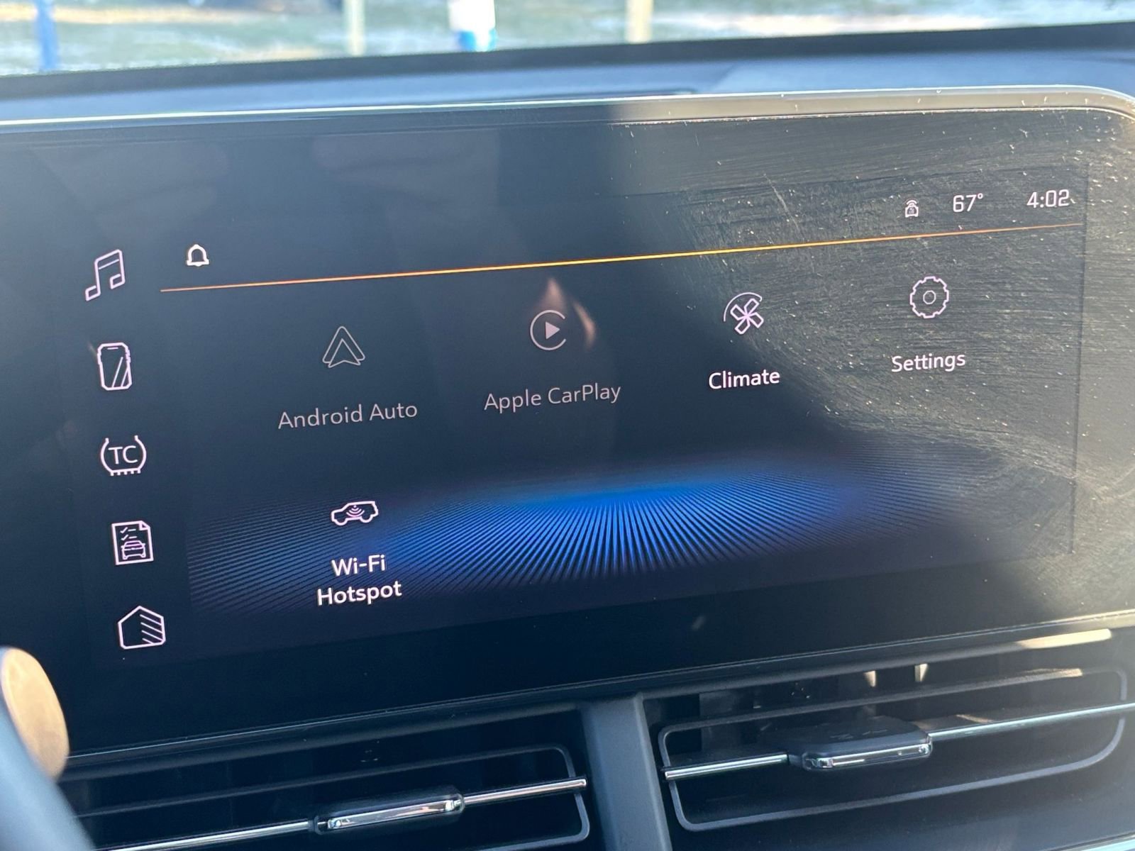 Thumbnail: 2025 Chevrolet Trax - 21