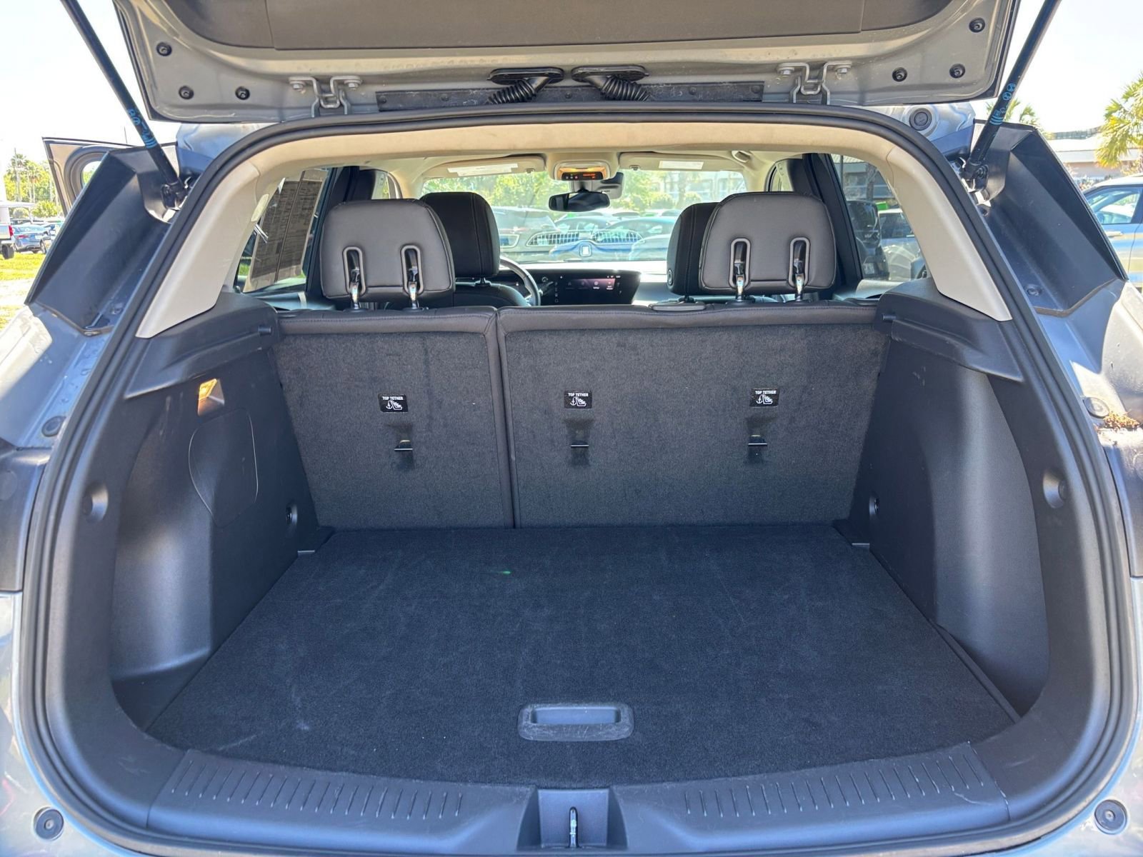 Thumbnail: 2025 Buick Encore GX - 33