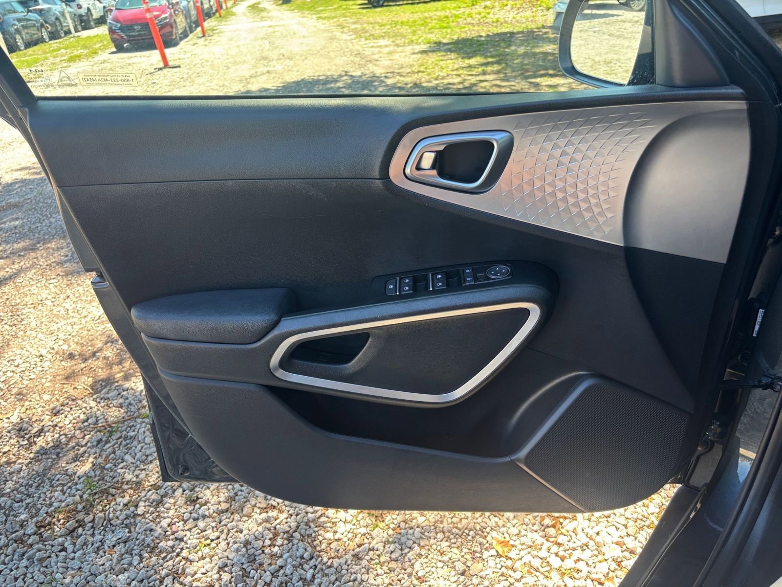 Thumbnail: 2025 Kia Soul - 18
