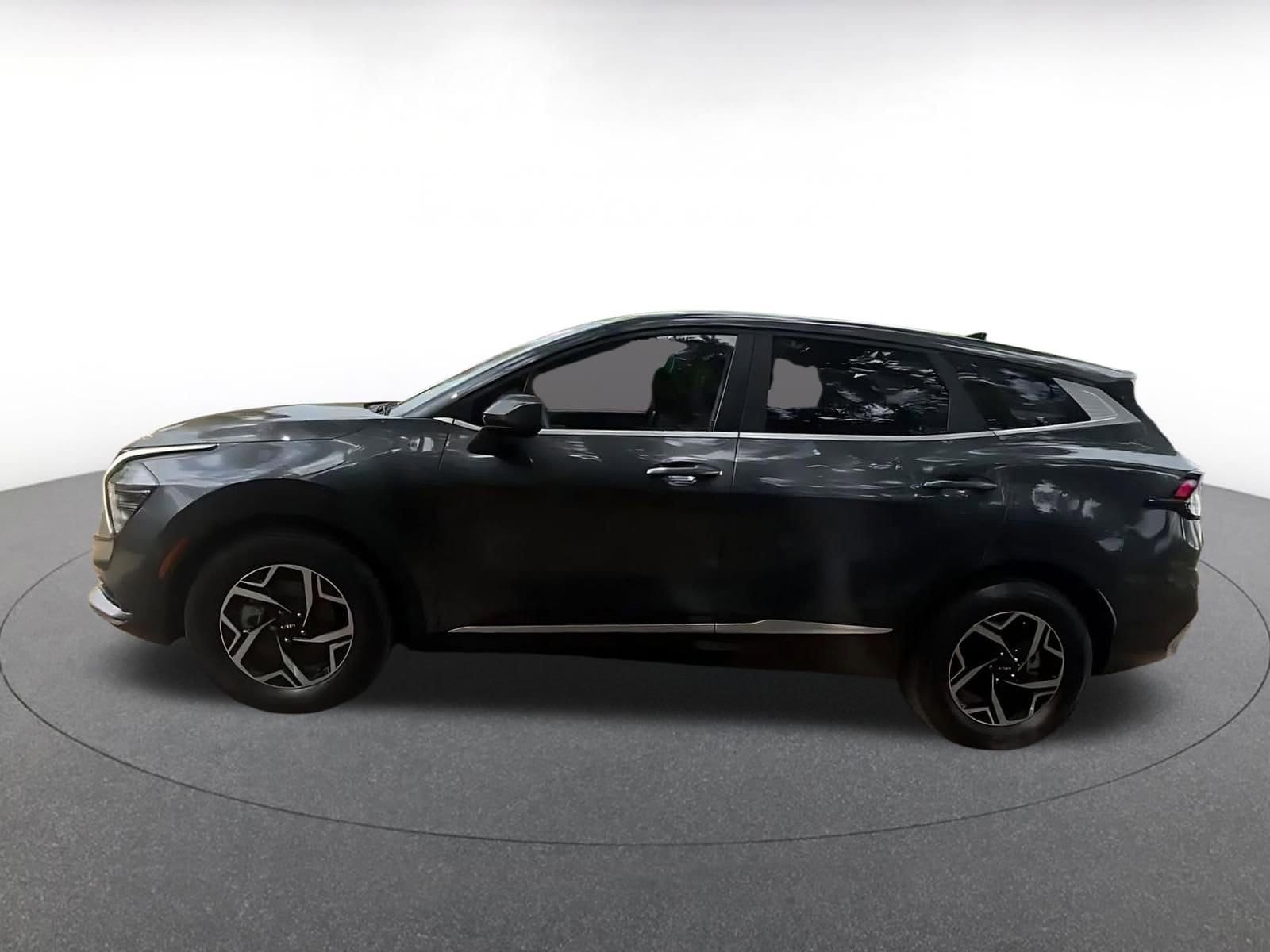 Thumbnail: 2025 Kia Sportage - 9