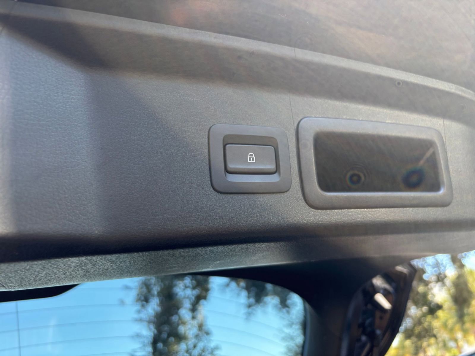 Thumbnail: 2025 Mazda CX-30 - 24