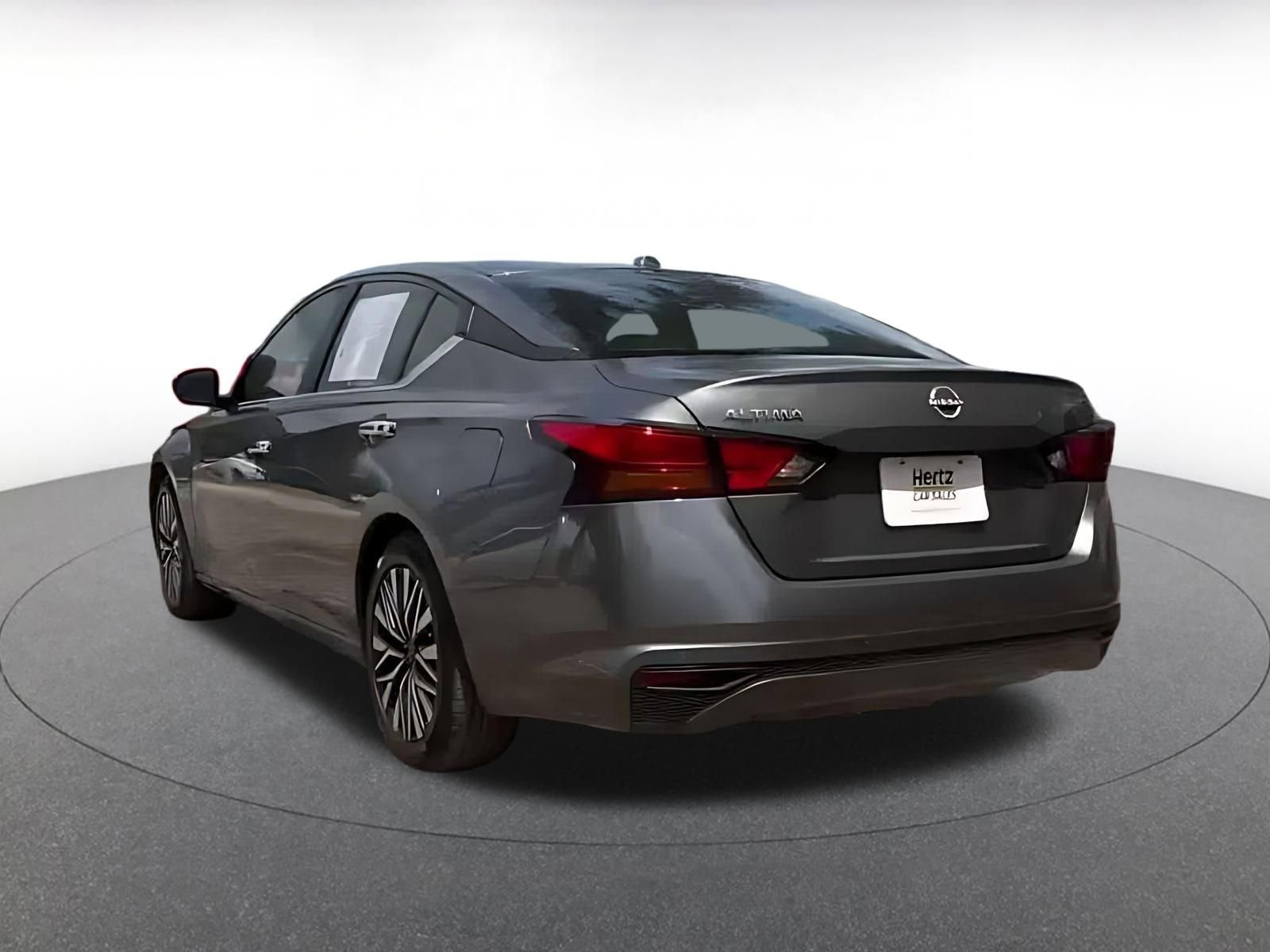 Thumbnail: 2025 Nissan Altima - 11