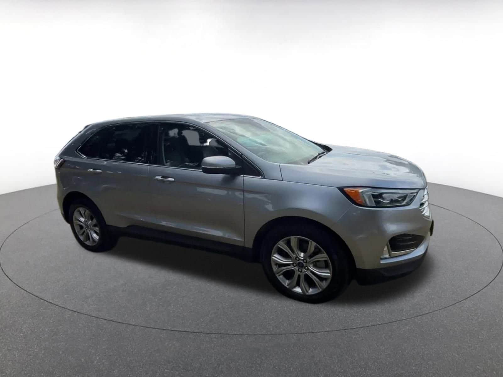 Thumbnail: 2022 Ford Edge - 2