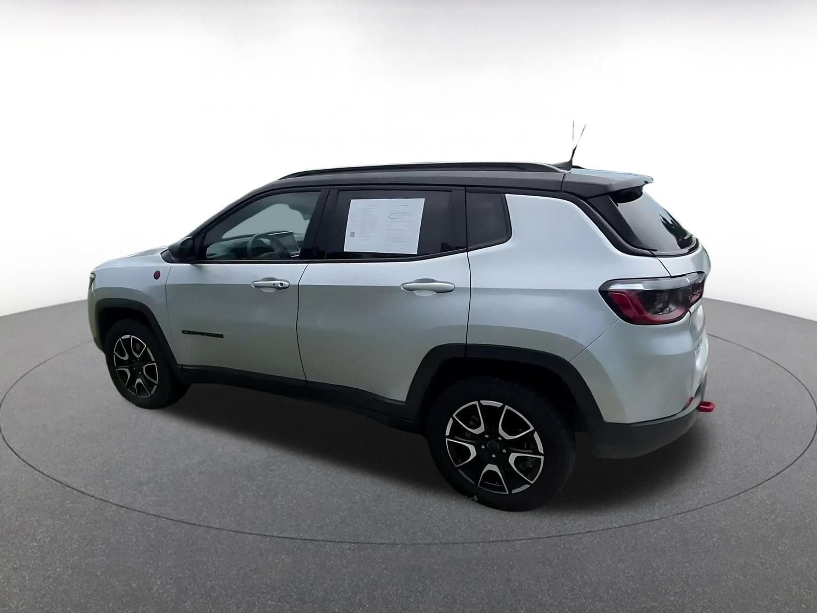 Thumbnail: 2025 Jeep Compass - 9