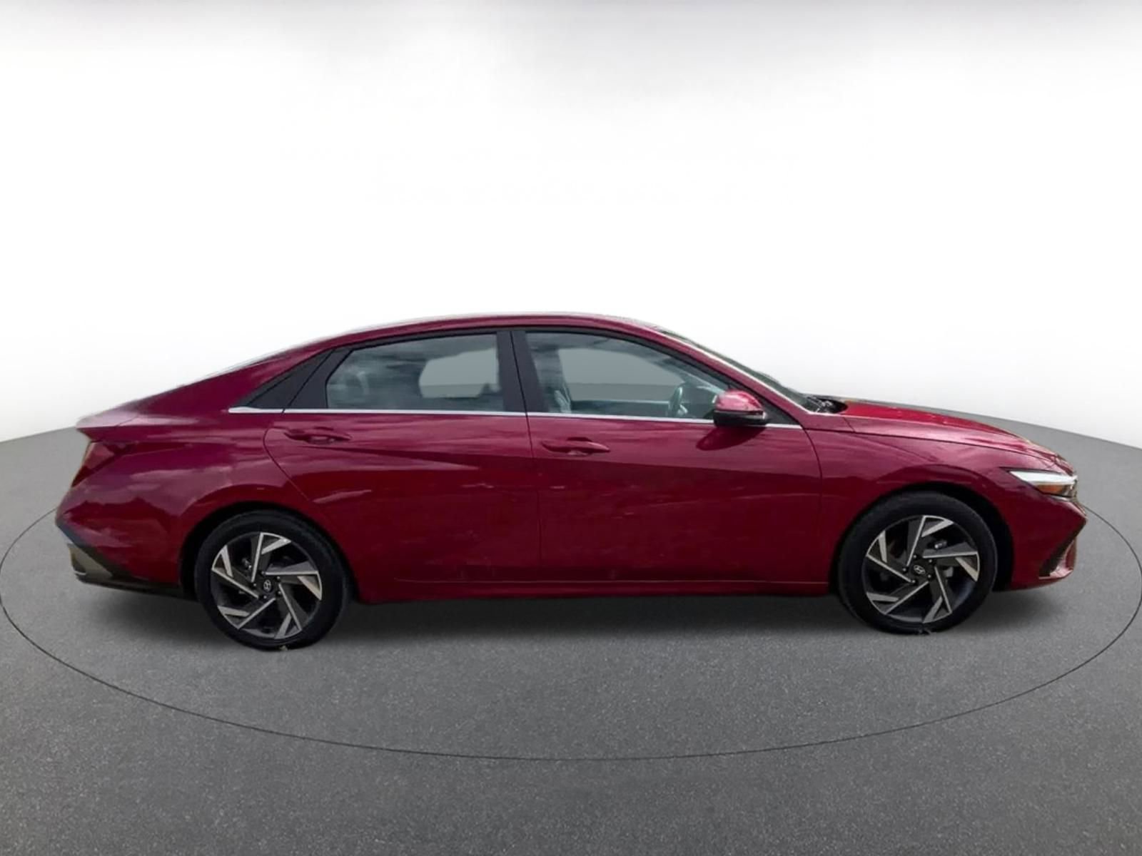 Thumbnail: 2025 Hyundai Elantra - 17