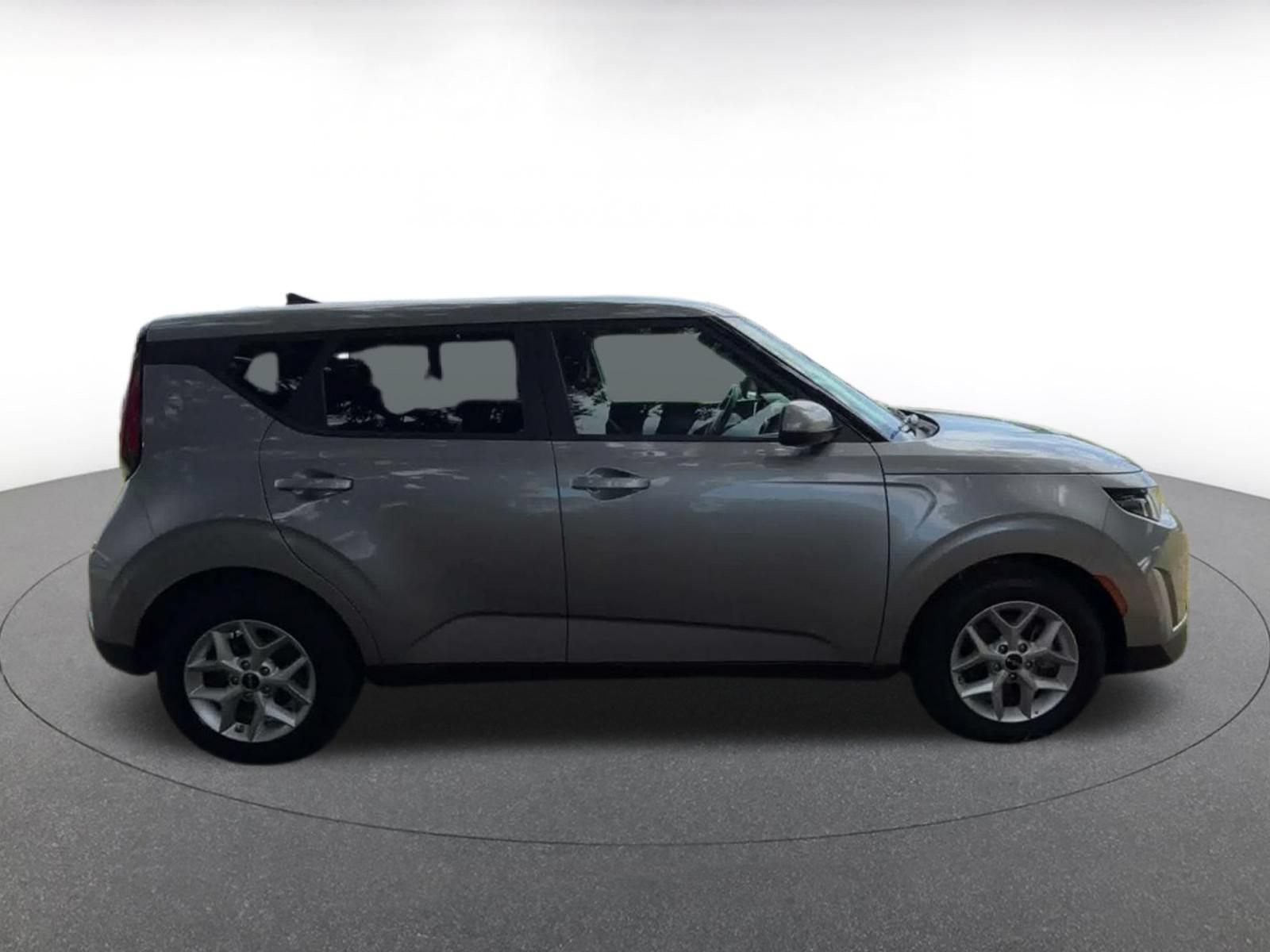 Thumbnail: 2025 Kia Soul - 16