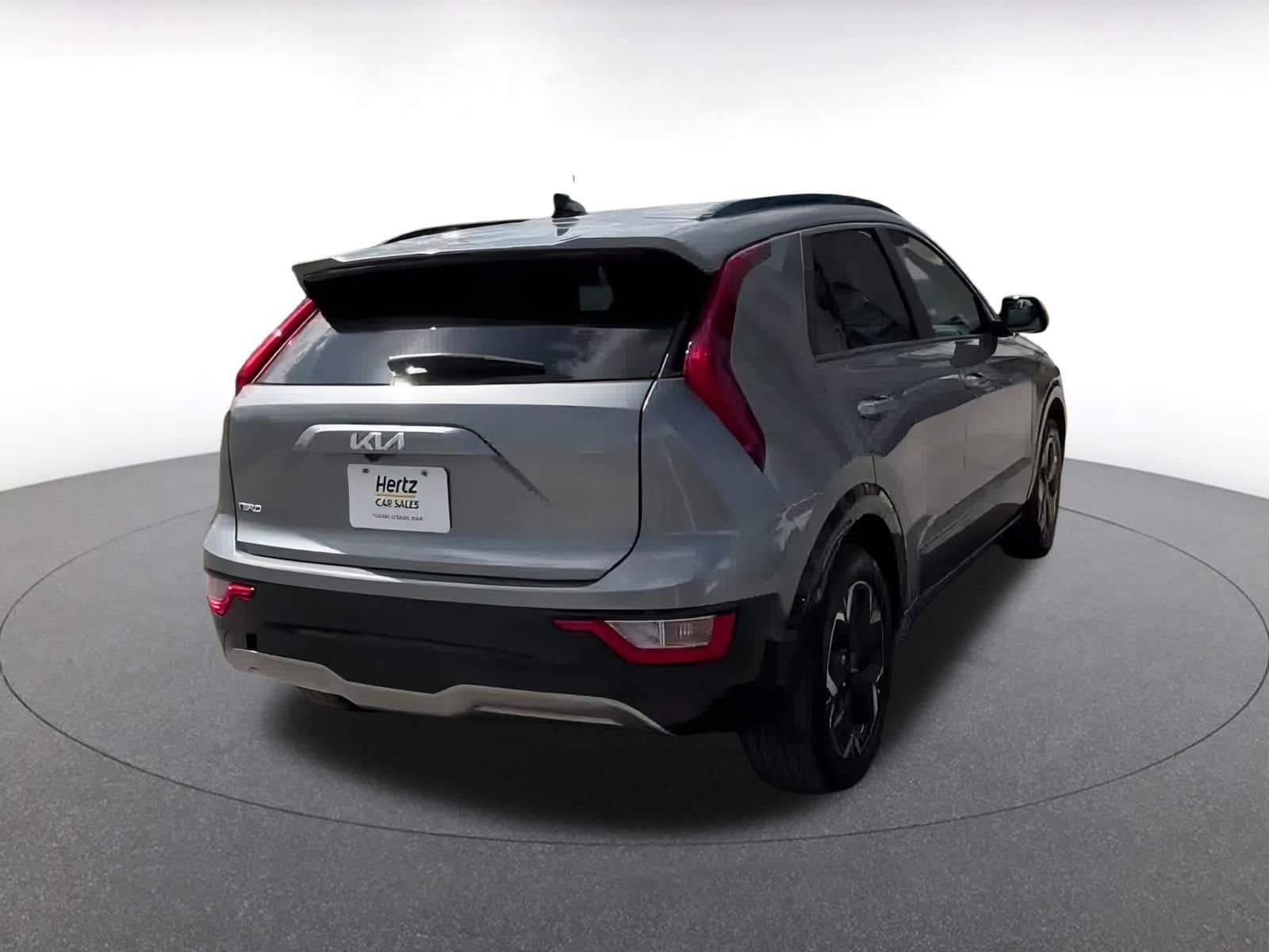 Thumbnail: 2023 Kia Niro - 14
