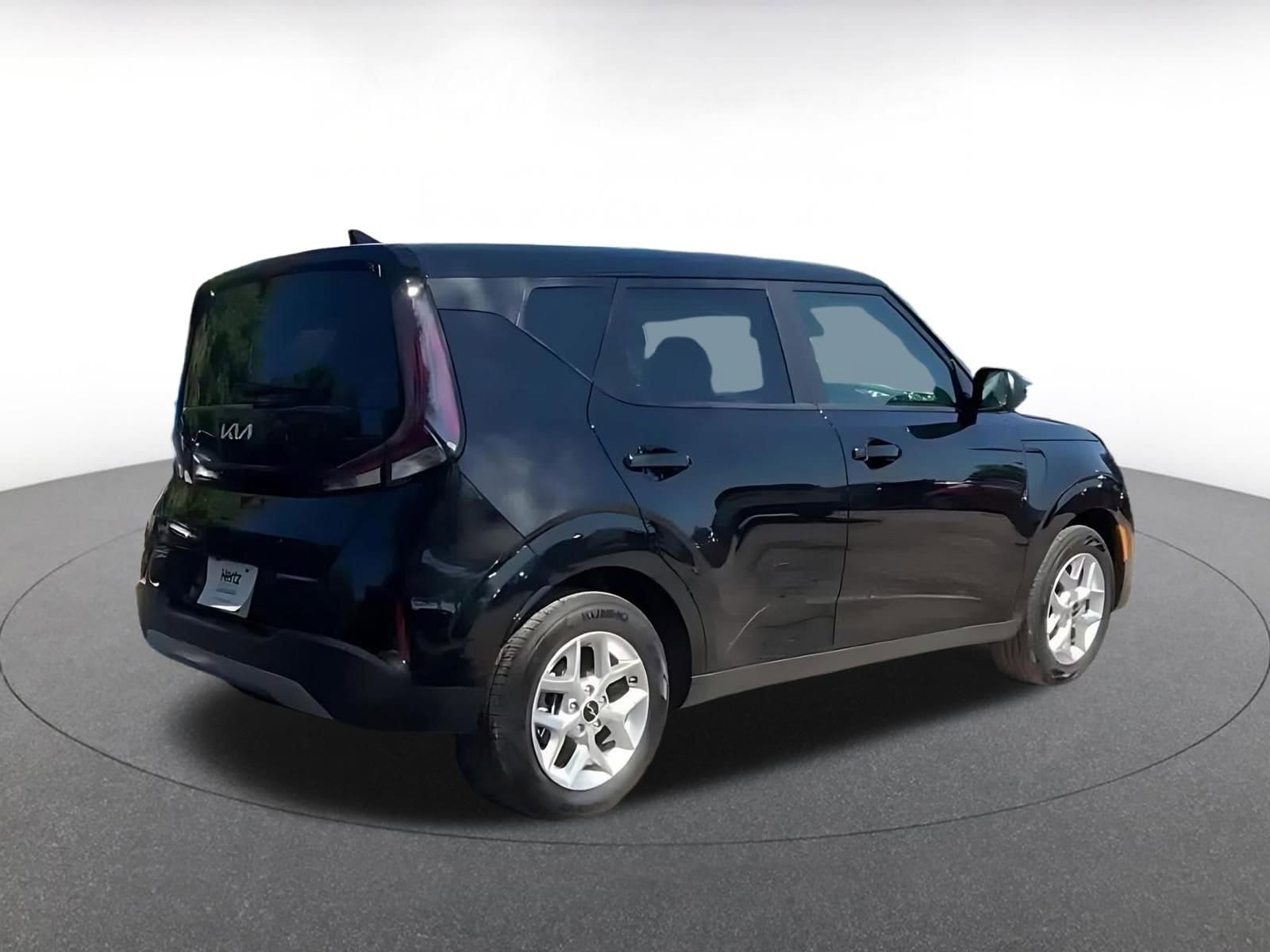 Thumbnail: 2025 Kia Soul - 15