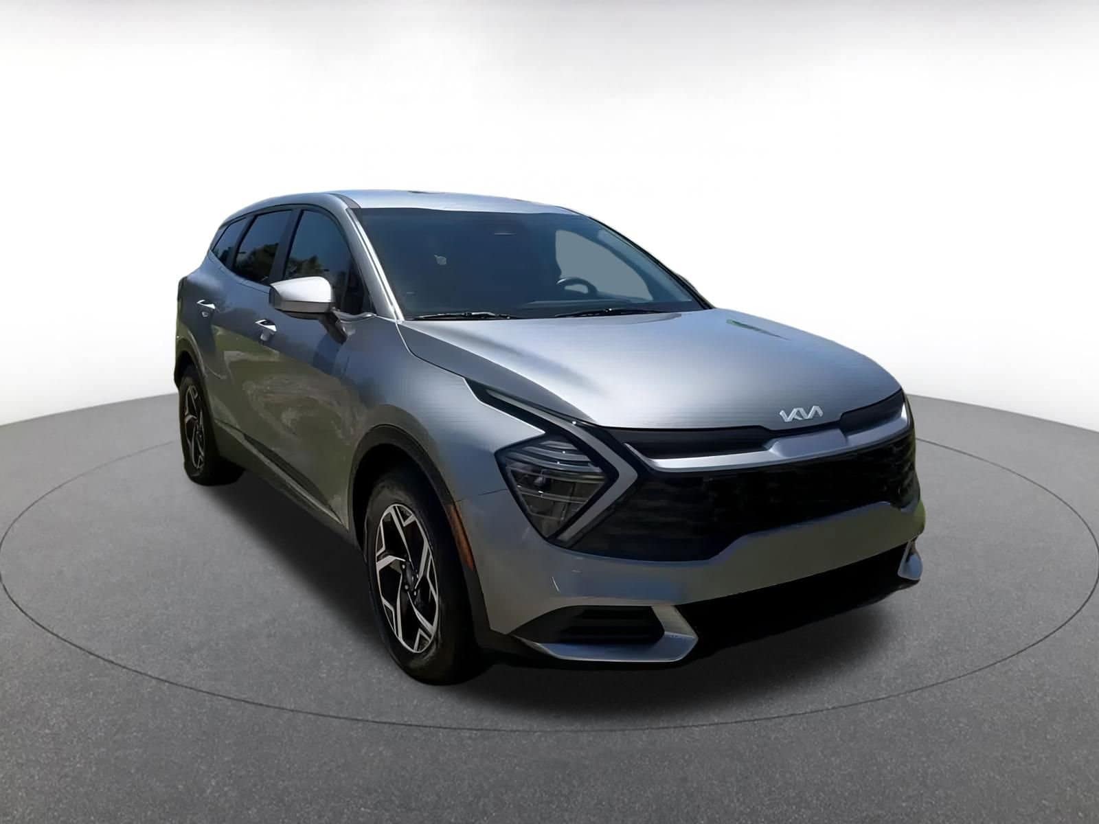 Thumbnail: 2024 Kia Sportage - 3