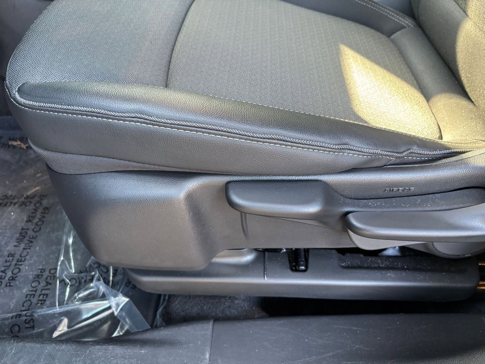 Thumbnail: 2025 Buick Encore GX - 24