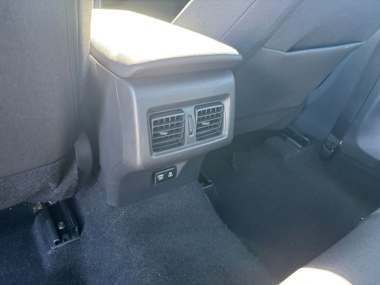 Thumbnail: 2025 Toyota Camry - 24