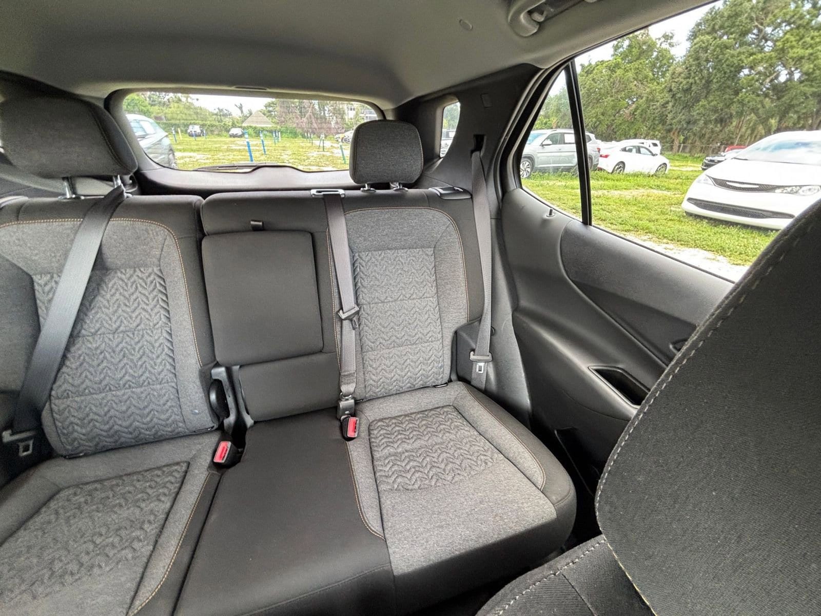 2023 Chevrolet Equinox LT 32