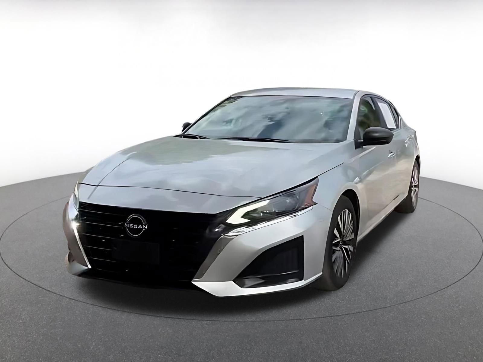 Thumbnail: 2025 Nissan Altima - 7