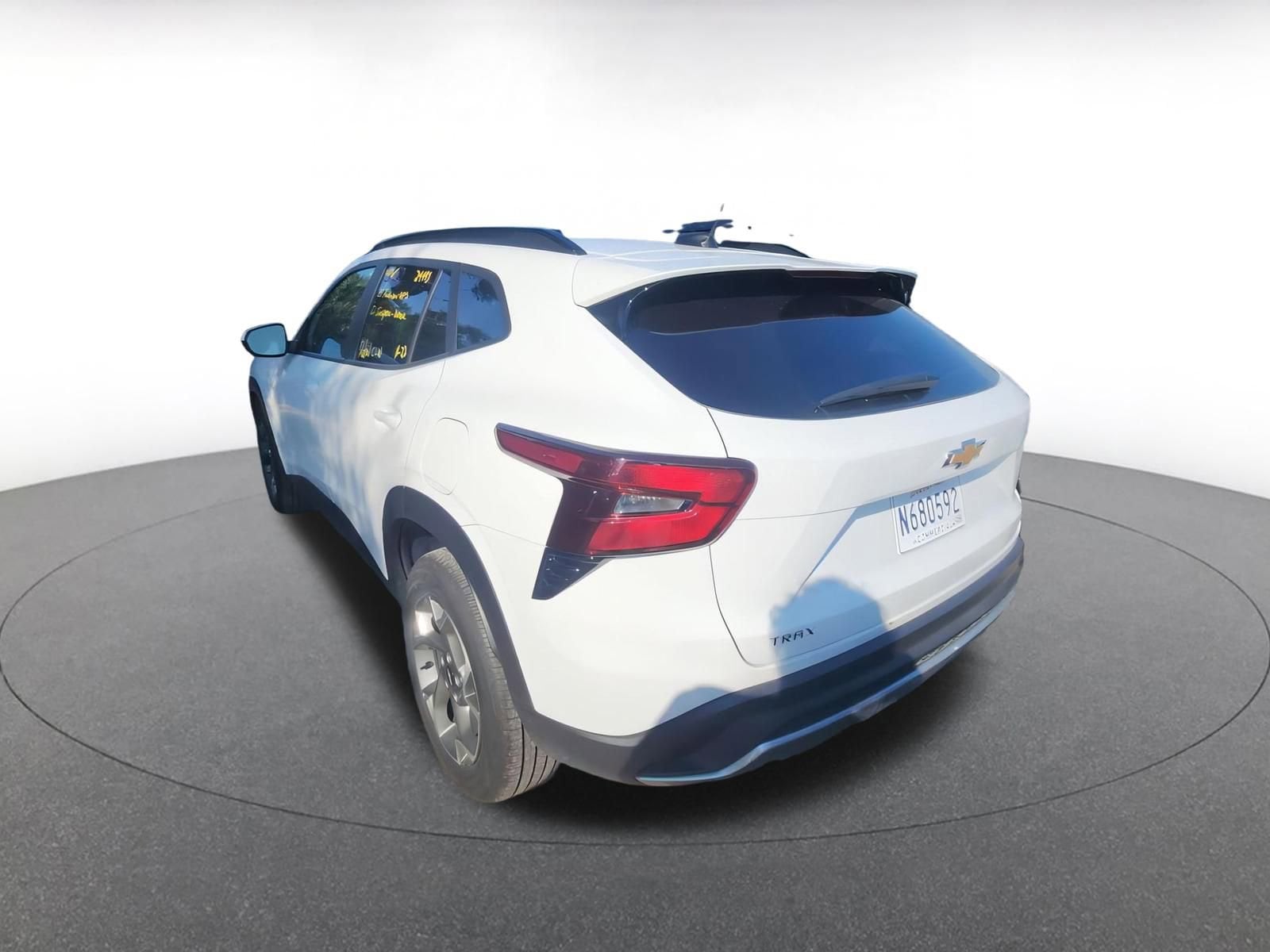 Thumbnail: 2025 Chevrolet Trax - 6