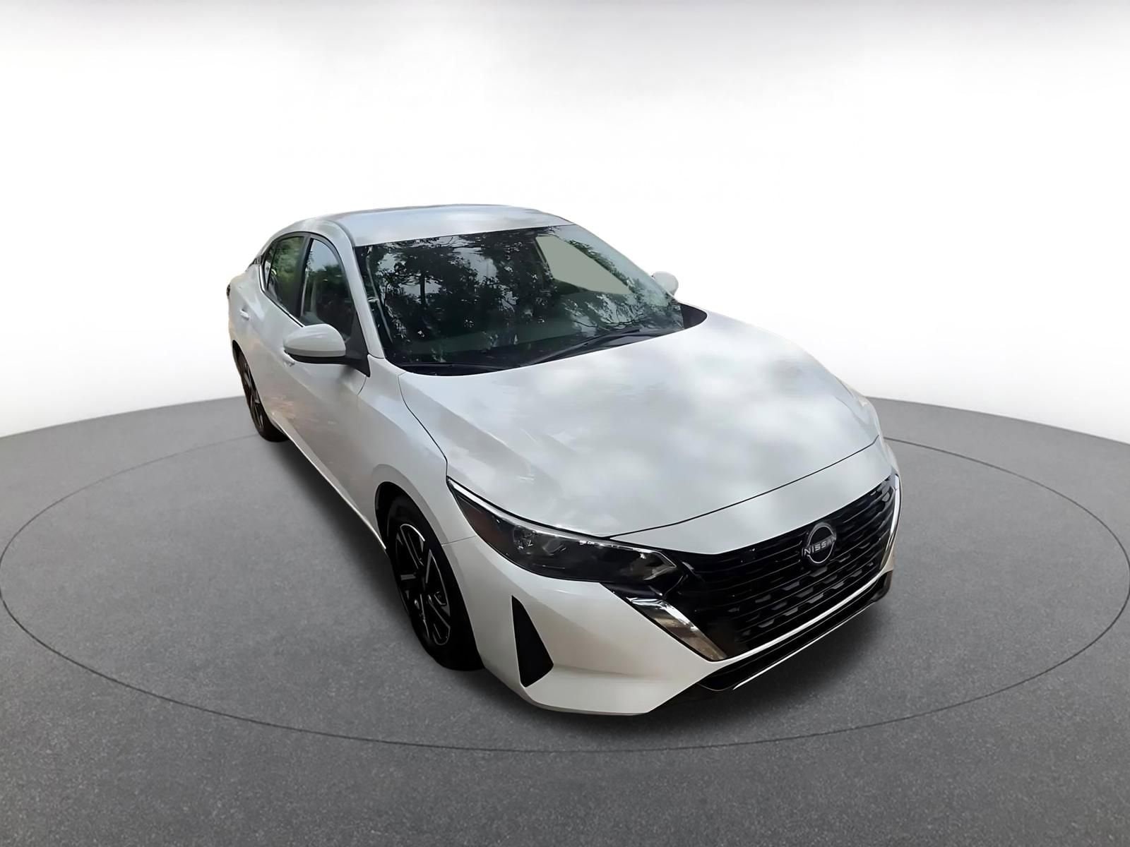 Thumbnail: 2025 Nissan Sentra - 3