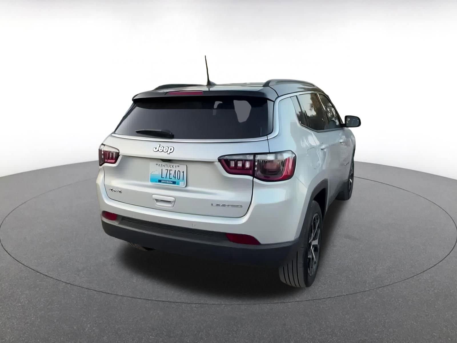 Thumbnail: 2025 Jeep Compass - 15