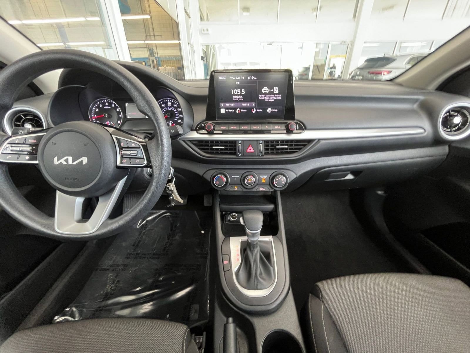 Thumbnail: 2024 Kia Forte - 31