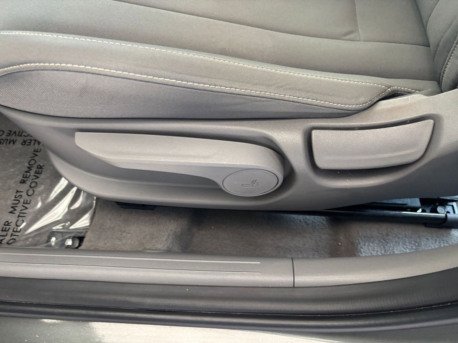 Thumbnail: 2025 Hyundai Elantra - 24