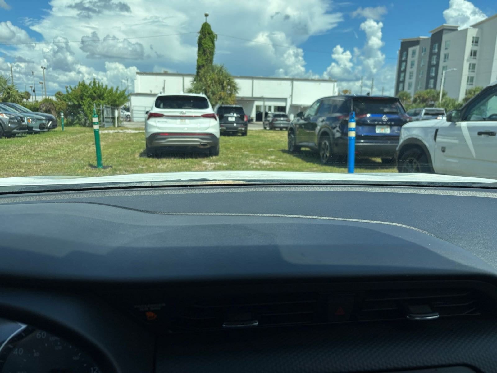 Thumbnail: 2024 Nissan Kicks - 18