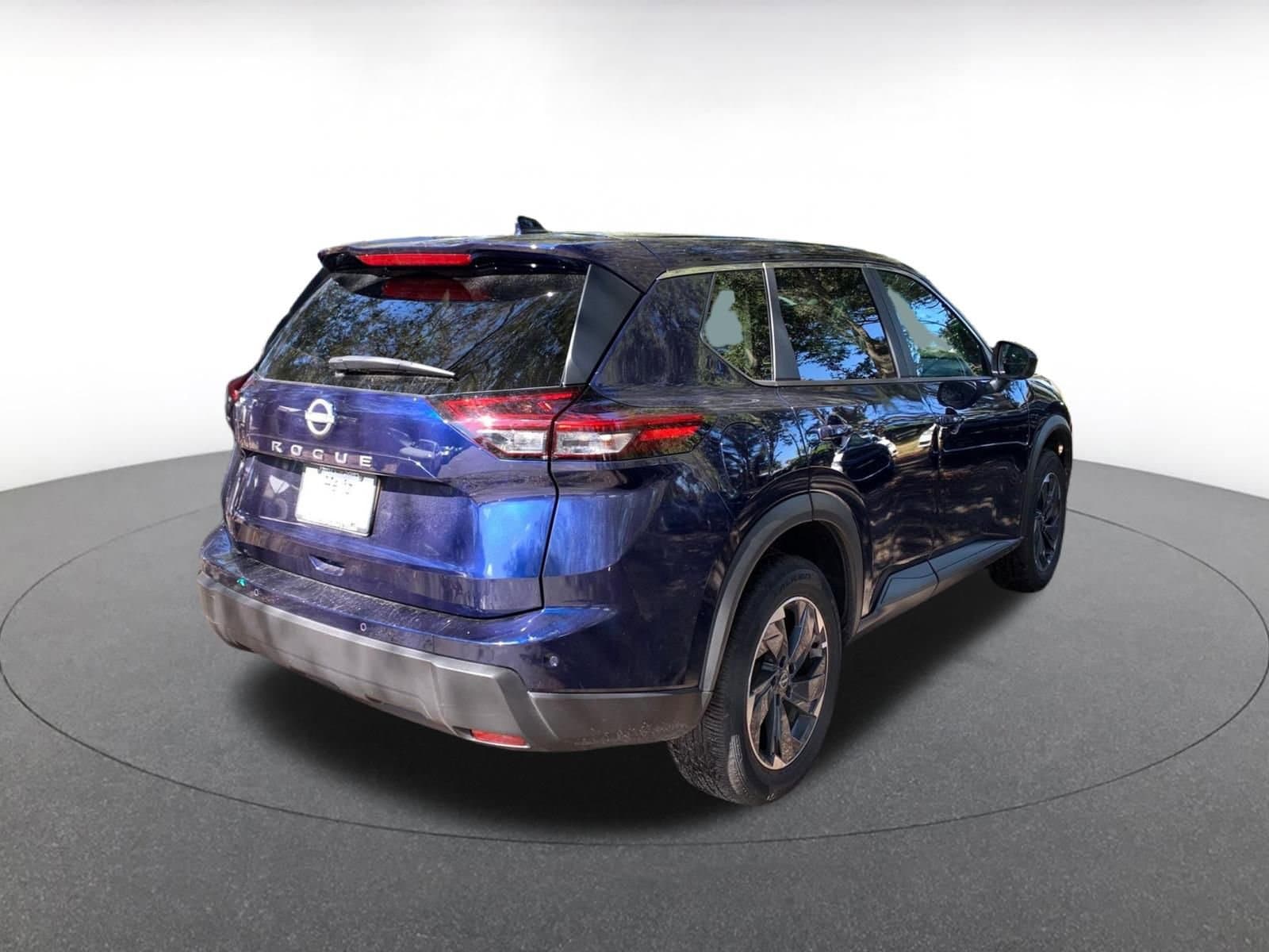 Thumbnail: 2025 Nissan Rogue - 7