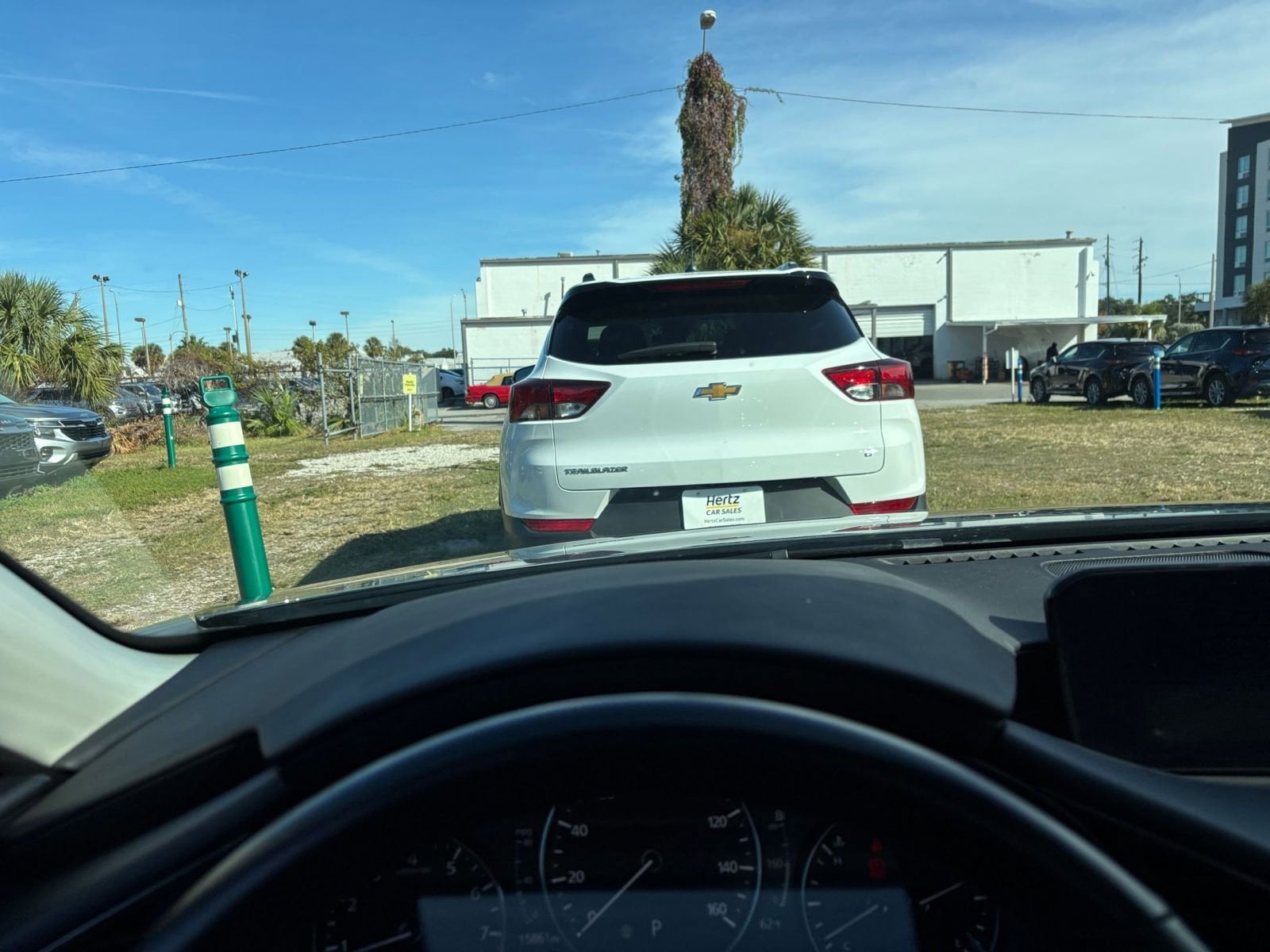 Thumbnail: 2025 Mazda Mazda3 - 15