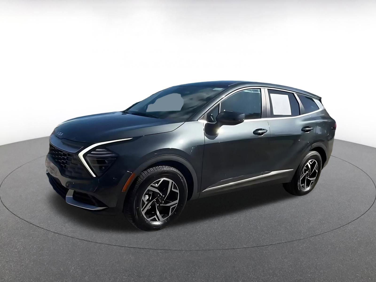 Thumbnail: 2025 Kia Sportage - 8