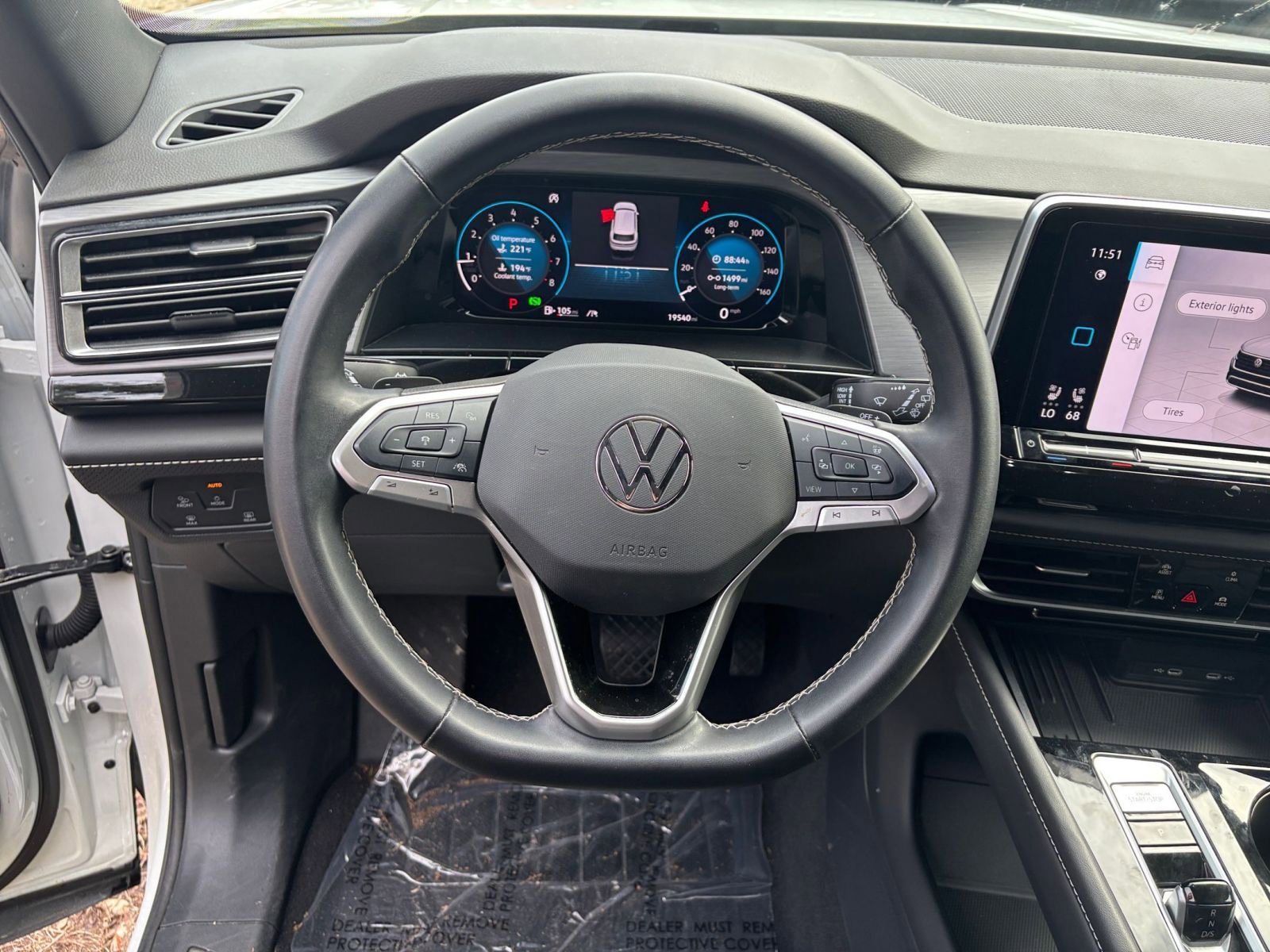 Thumbnail: 2025 Volkswagen Atlas - 29