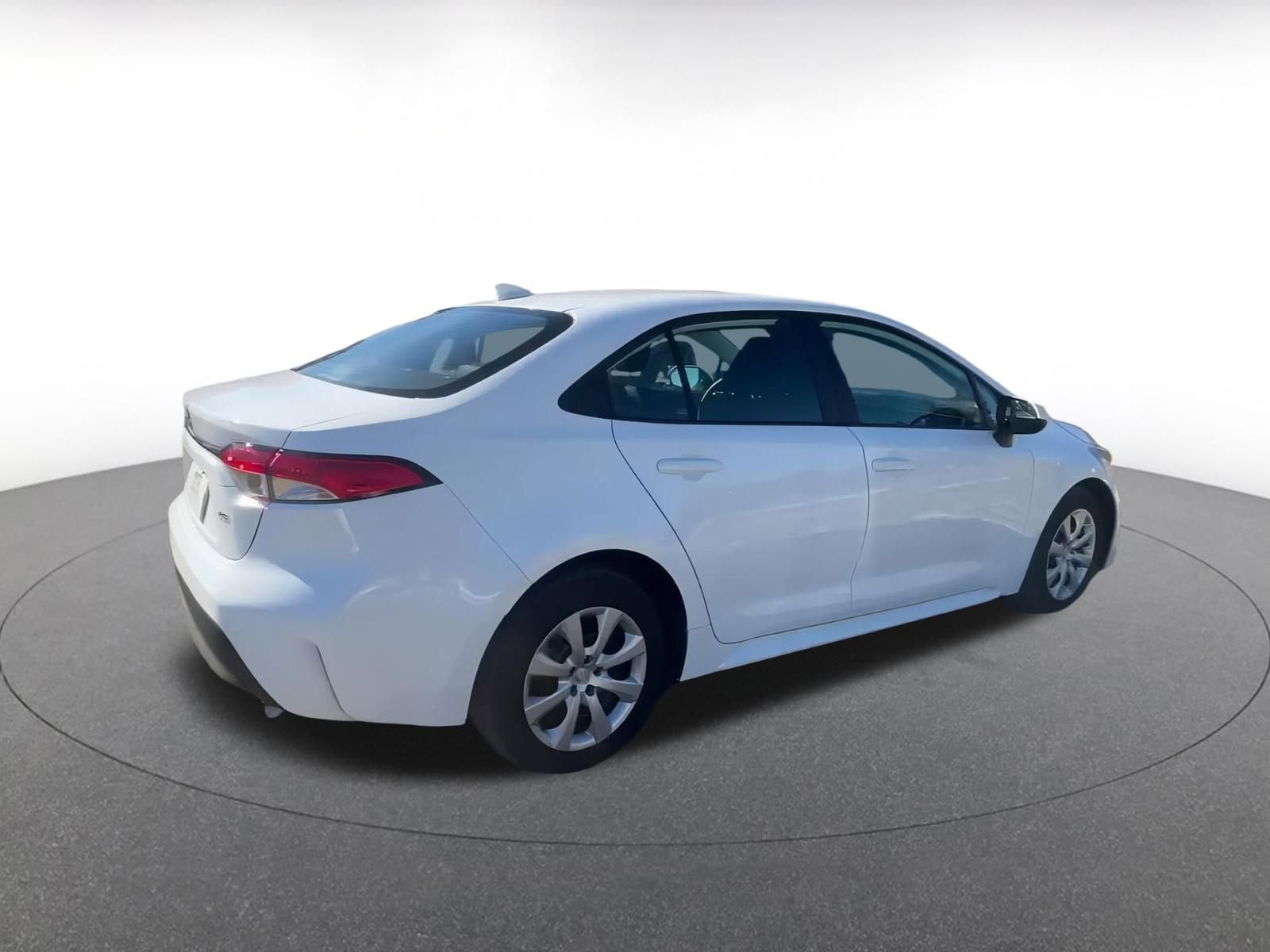 Thumbnail: 2025 Toyota Corolla - 14