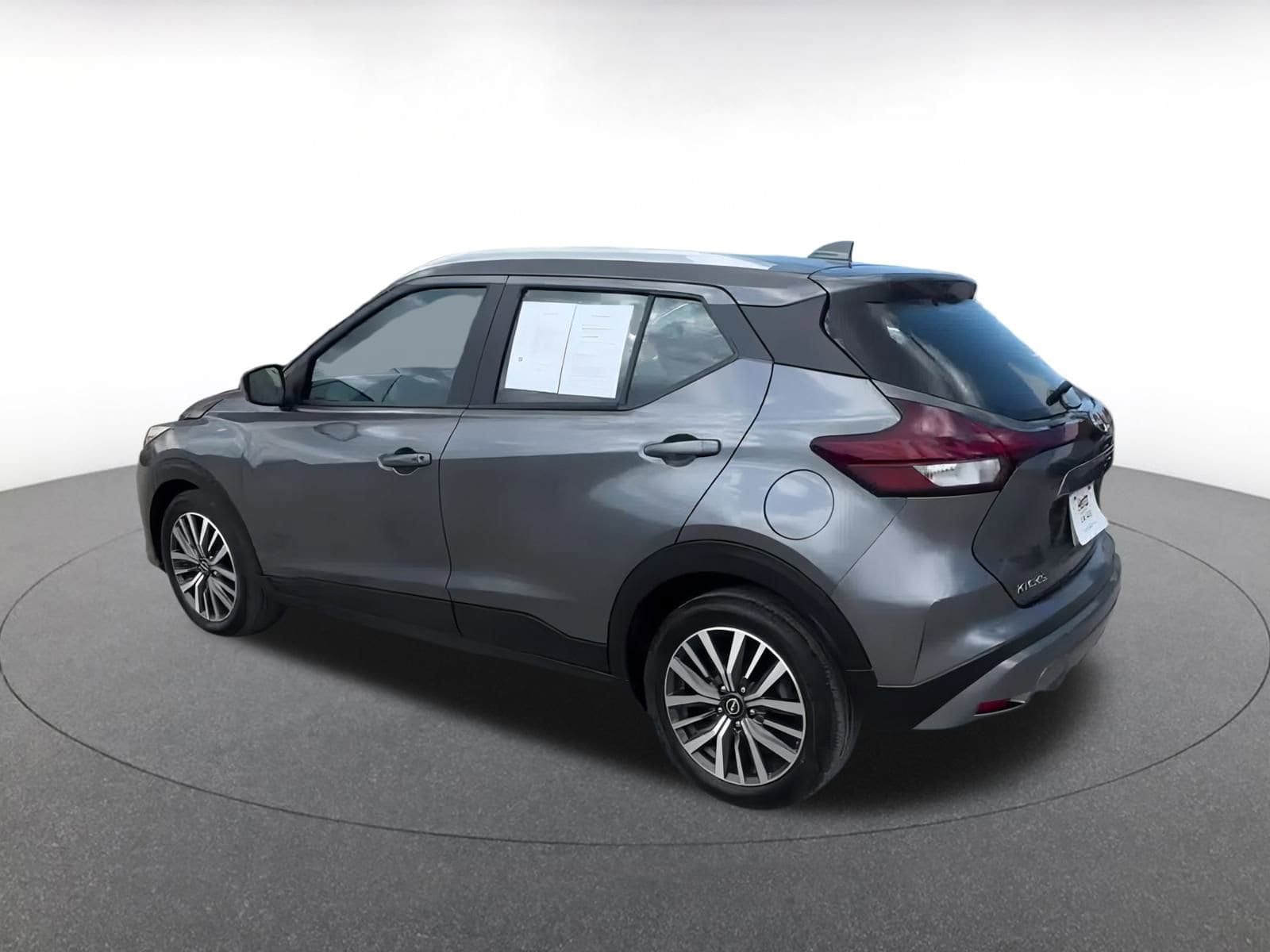 Thumbnail: 2024 Nissan Kicks - 10