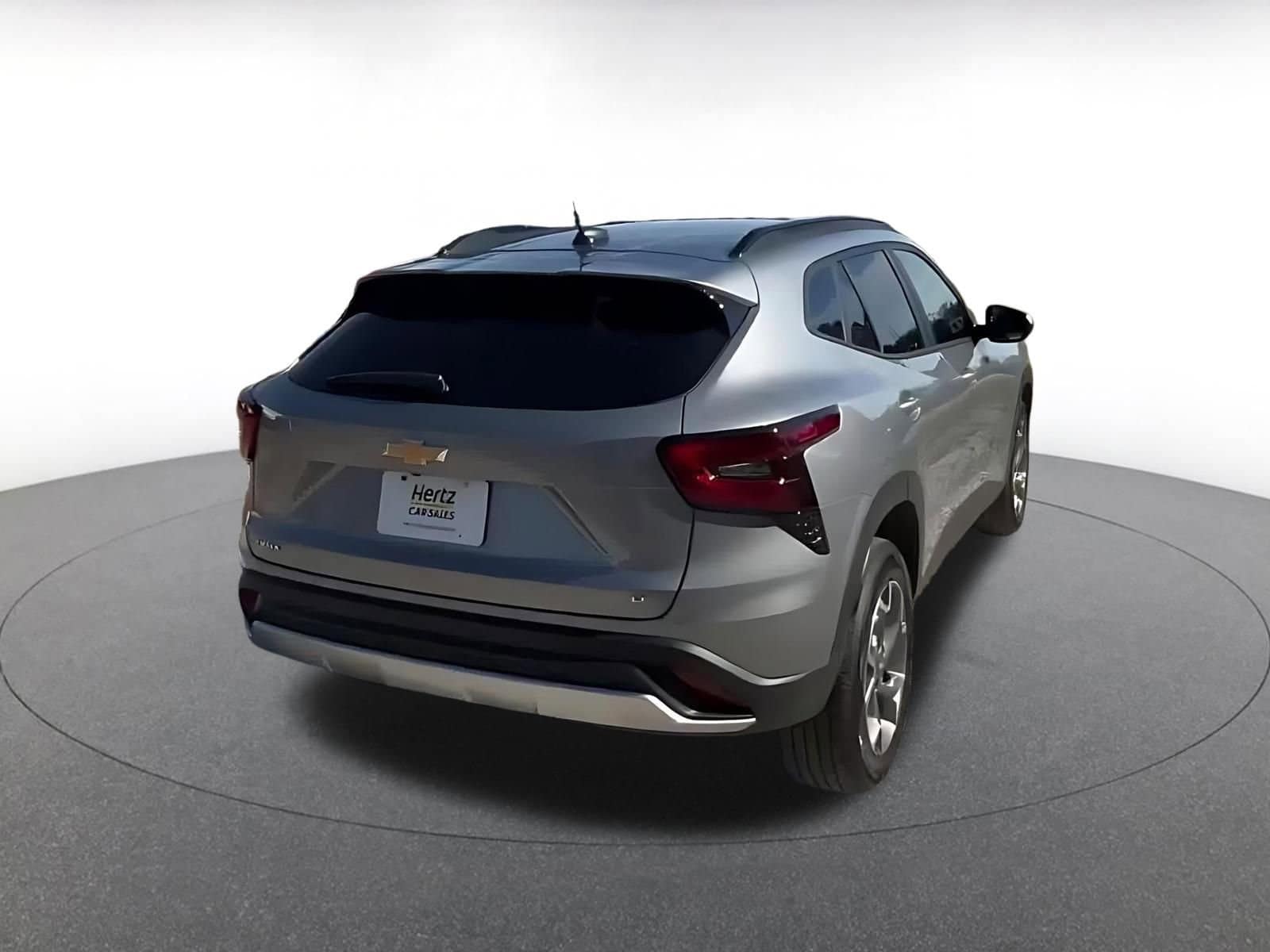 Thumbnail: 2025 Chevrolet Trax - 14