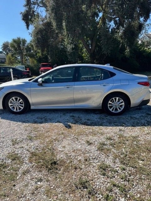 Thumbnail: 2025 Toyota Camry - 6