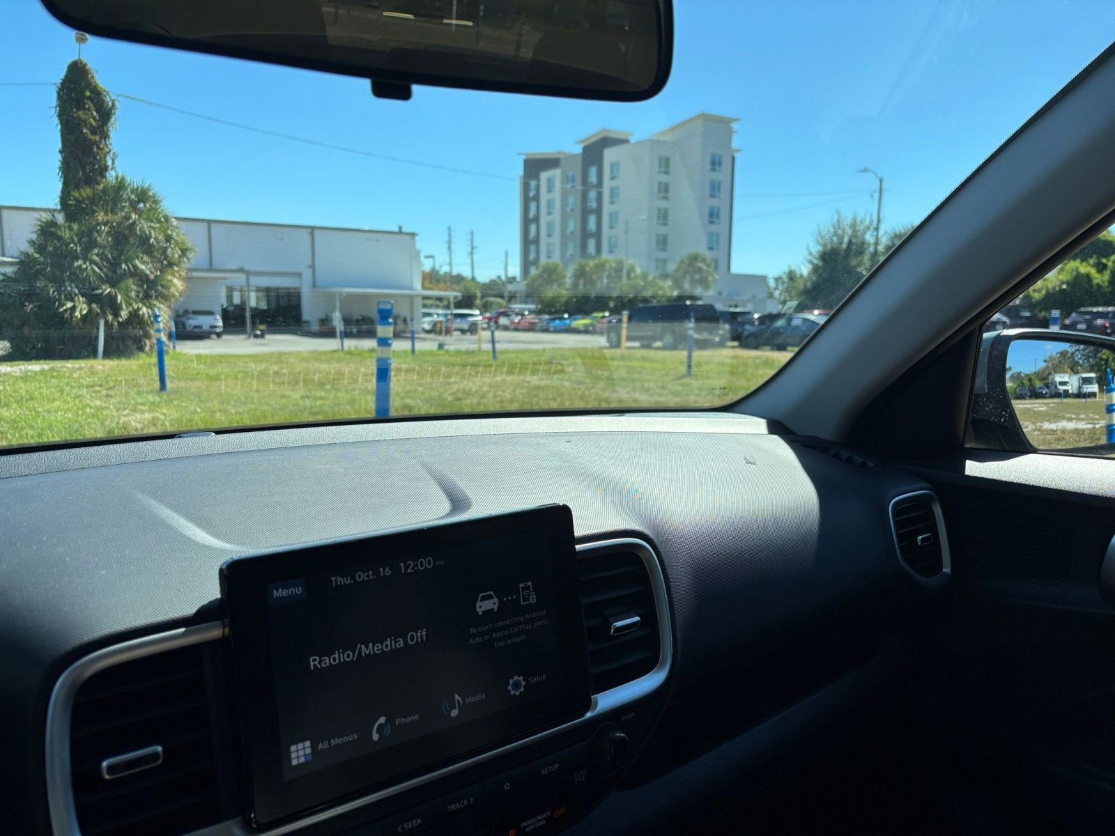 Thumbnail: 2025 Hyundai Venue - 35