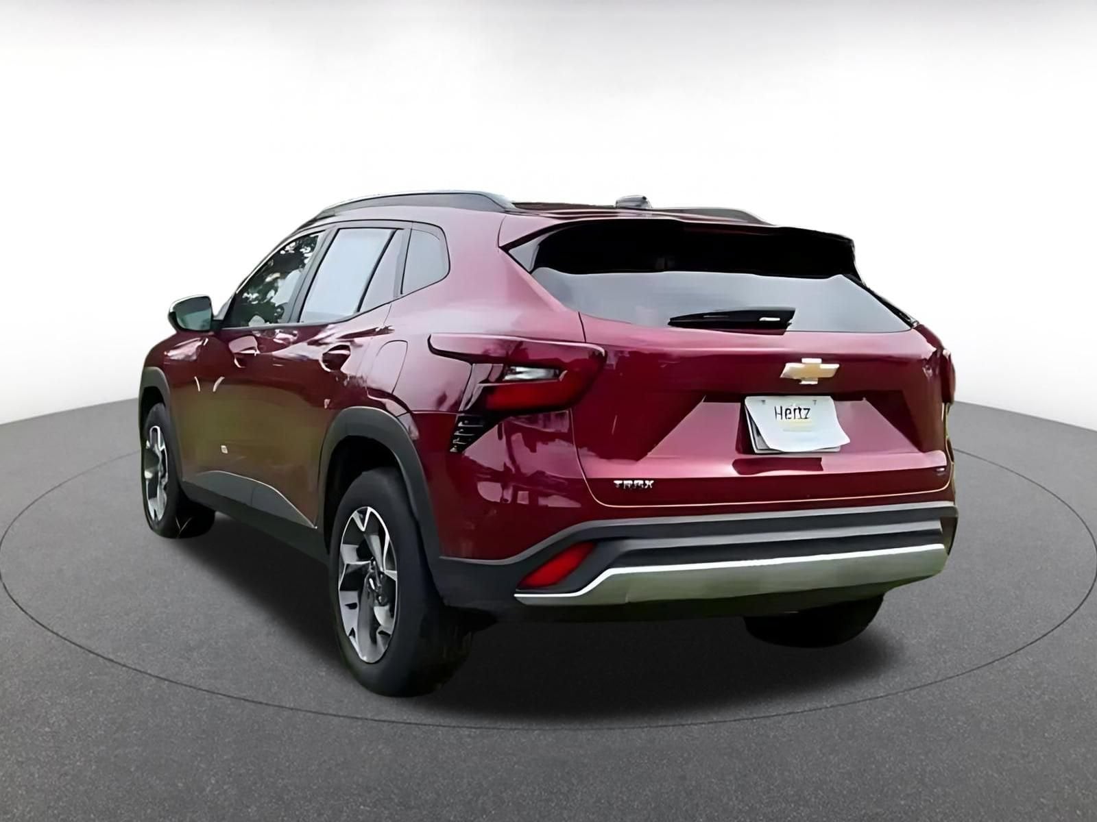 Thumbnail: 2025 Chevrolet Trax - 10